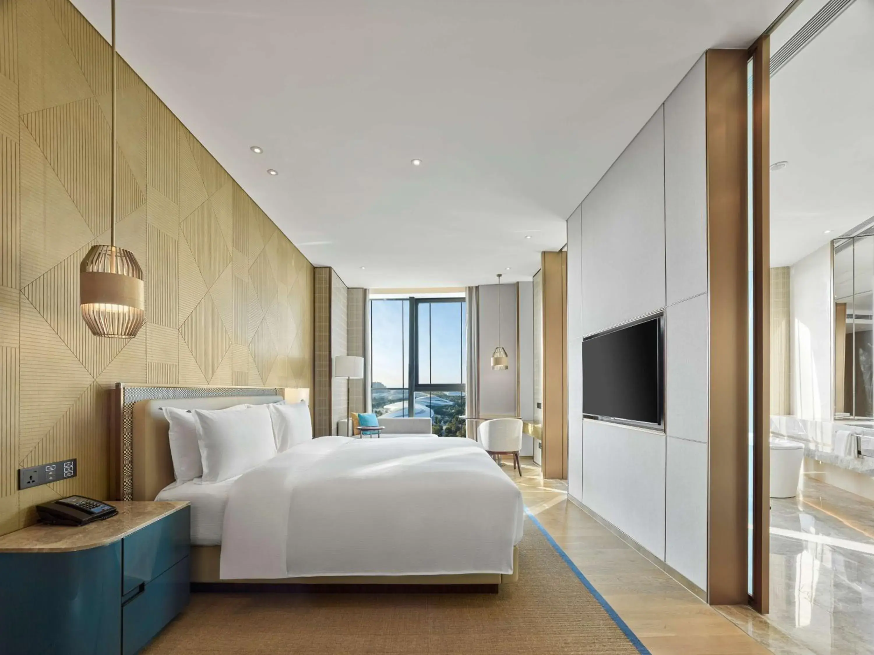 King Room - Mobility Accessible in Hilton Hainan Ocean Flower Island King Room - Mobility Accessible in Hilton Hainan Ocean Flower Island