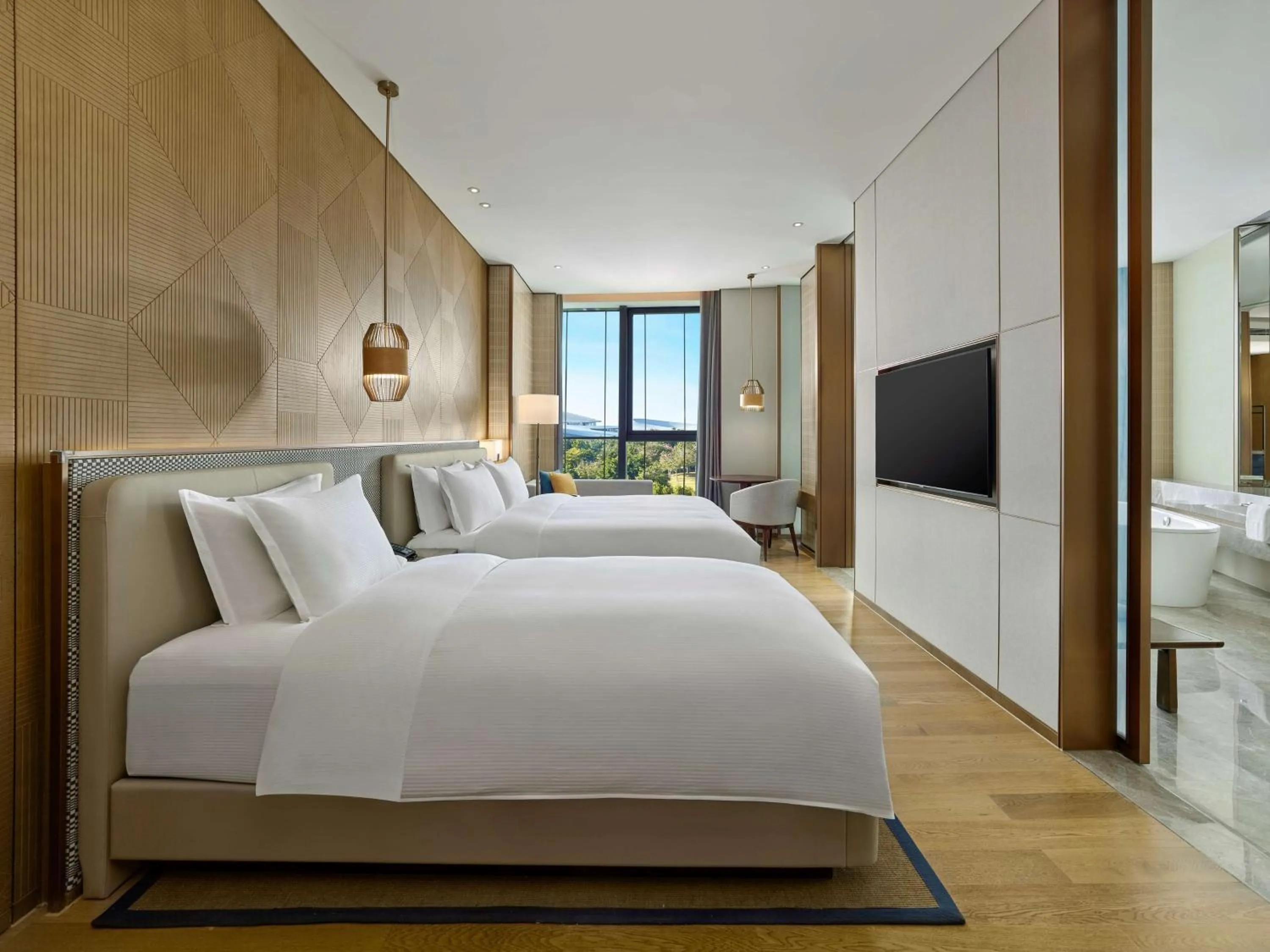 Bathroom, Bed in Hilton Hainan Ocean Flower Island