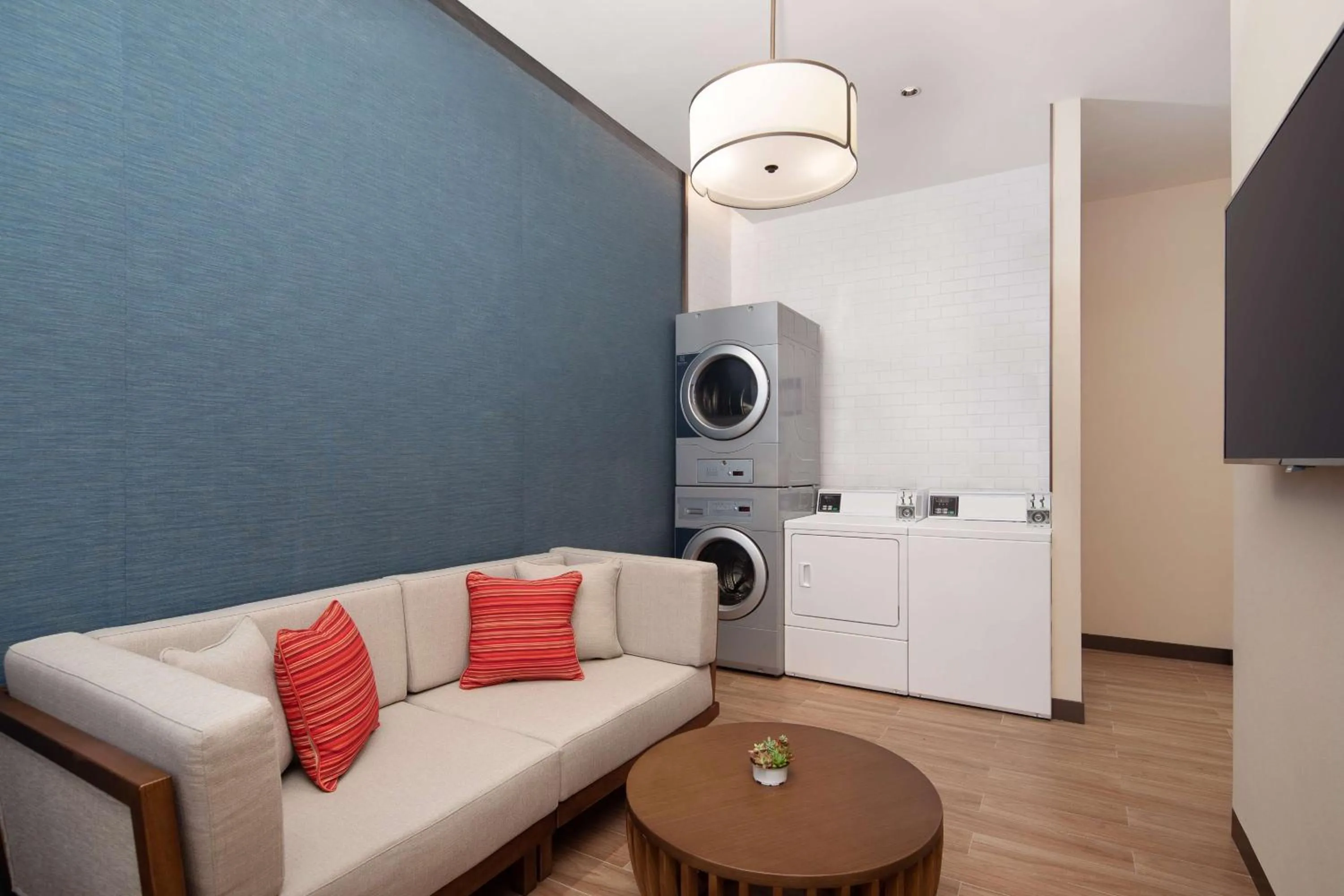 Property building in Hilton Garden Inn Jiuzhaigou