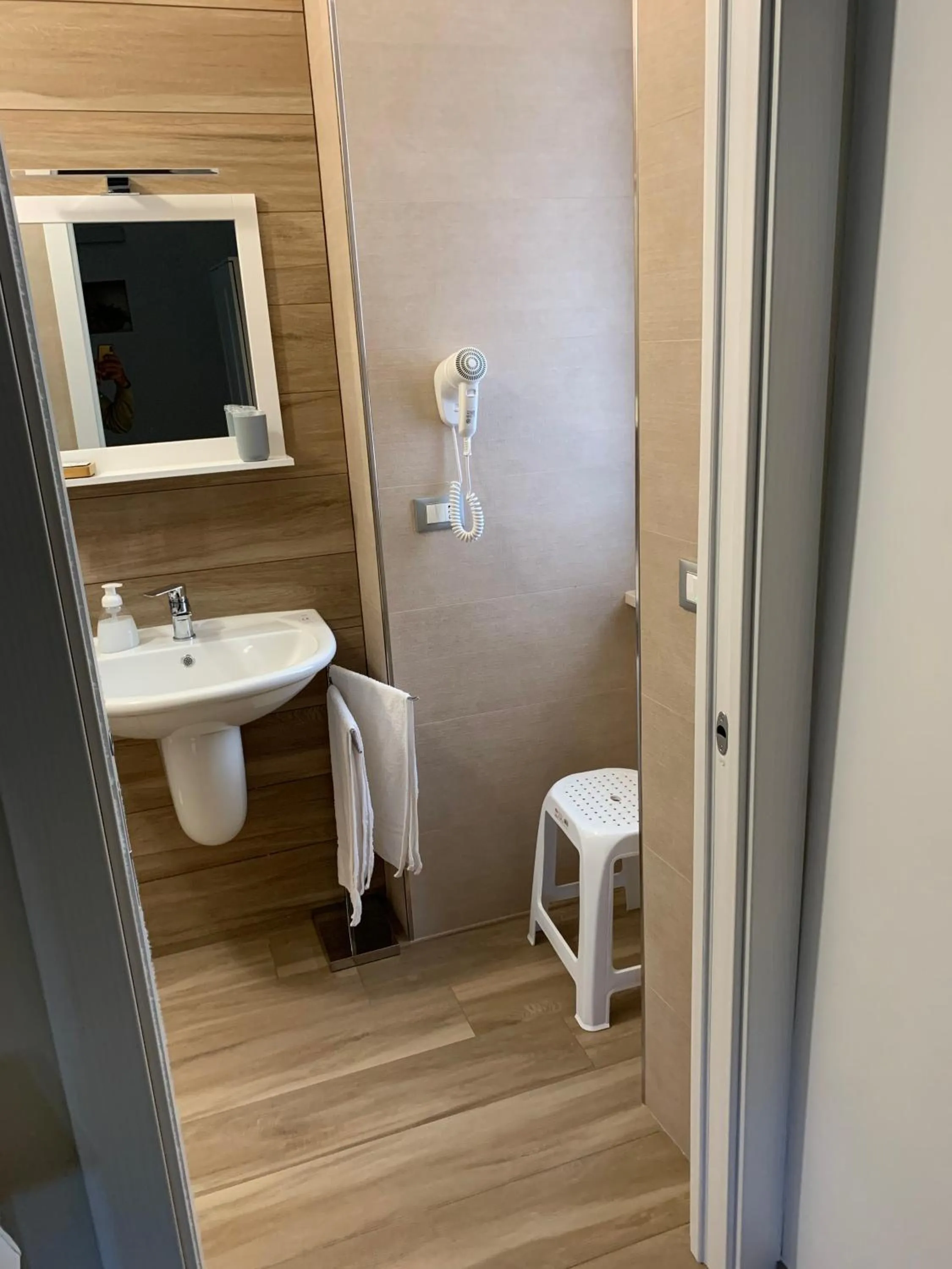 B&B Piano Romano -con parcheggio privato gratuito-