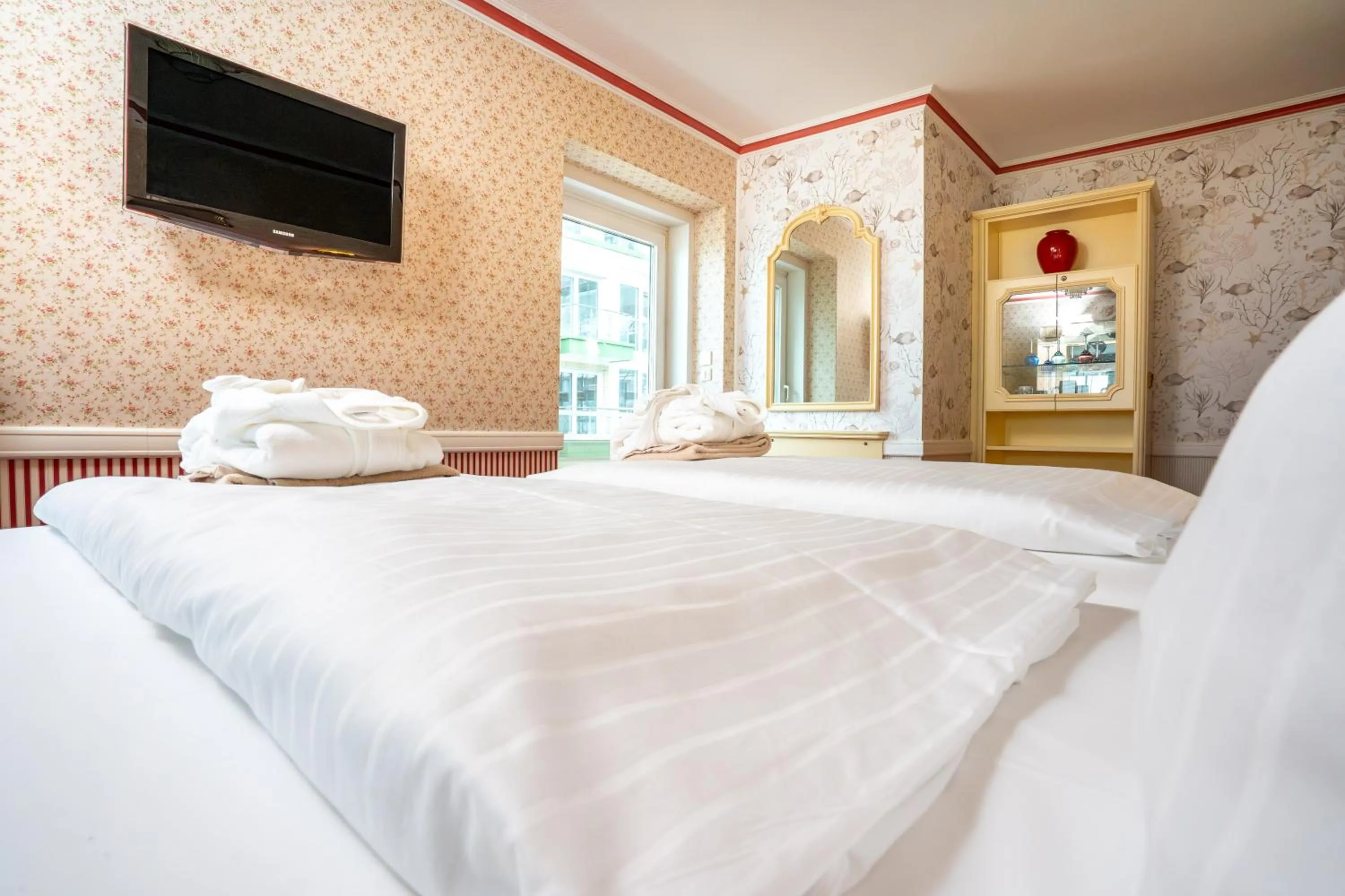 Bedroom, Bed in Hotel Strandperle