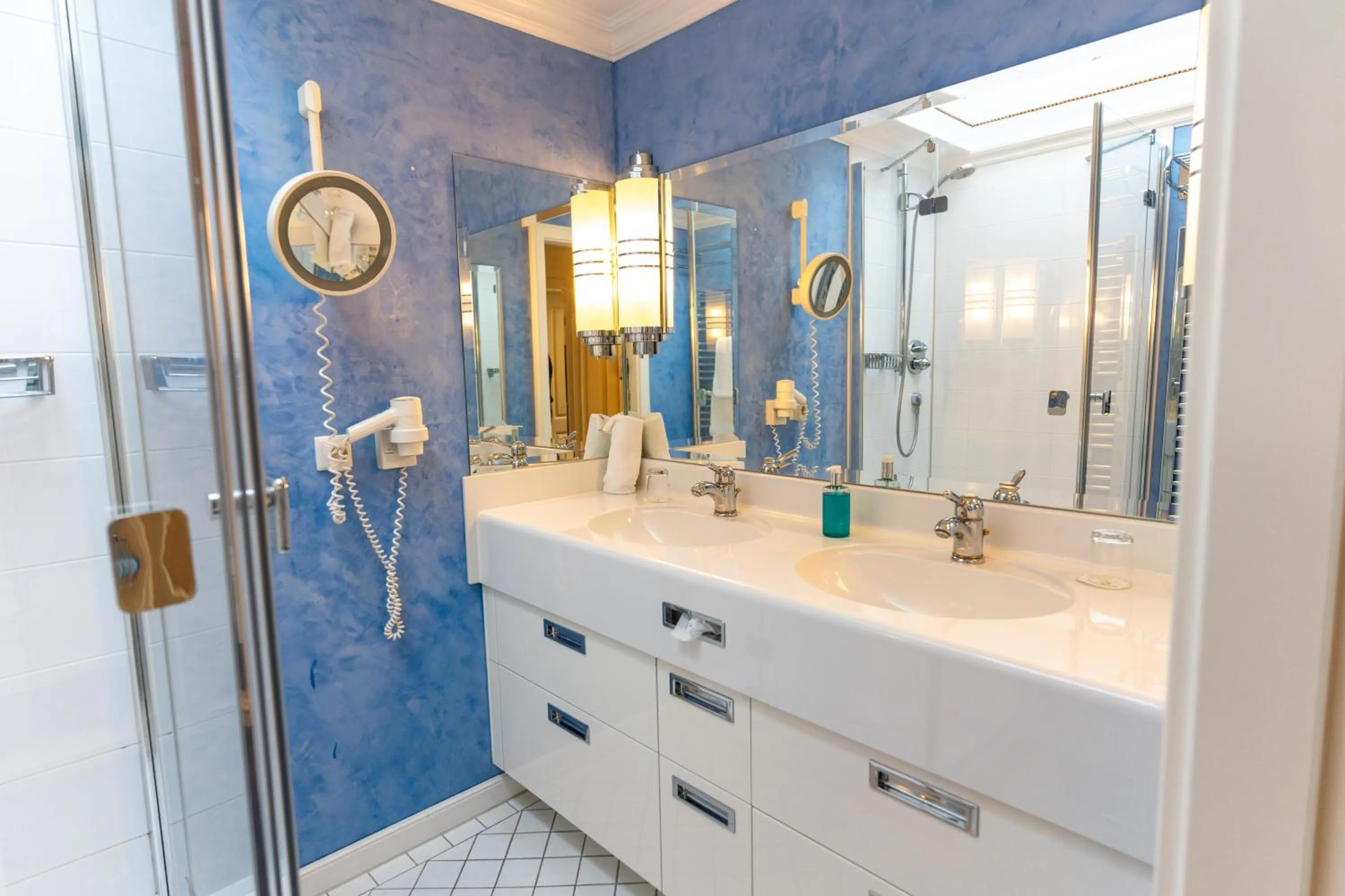 Bathroom in Hotel Strandperle