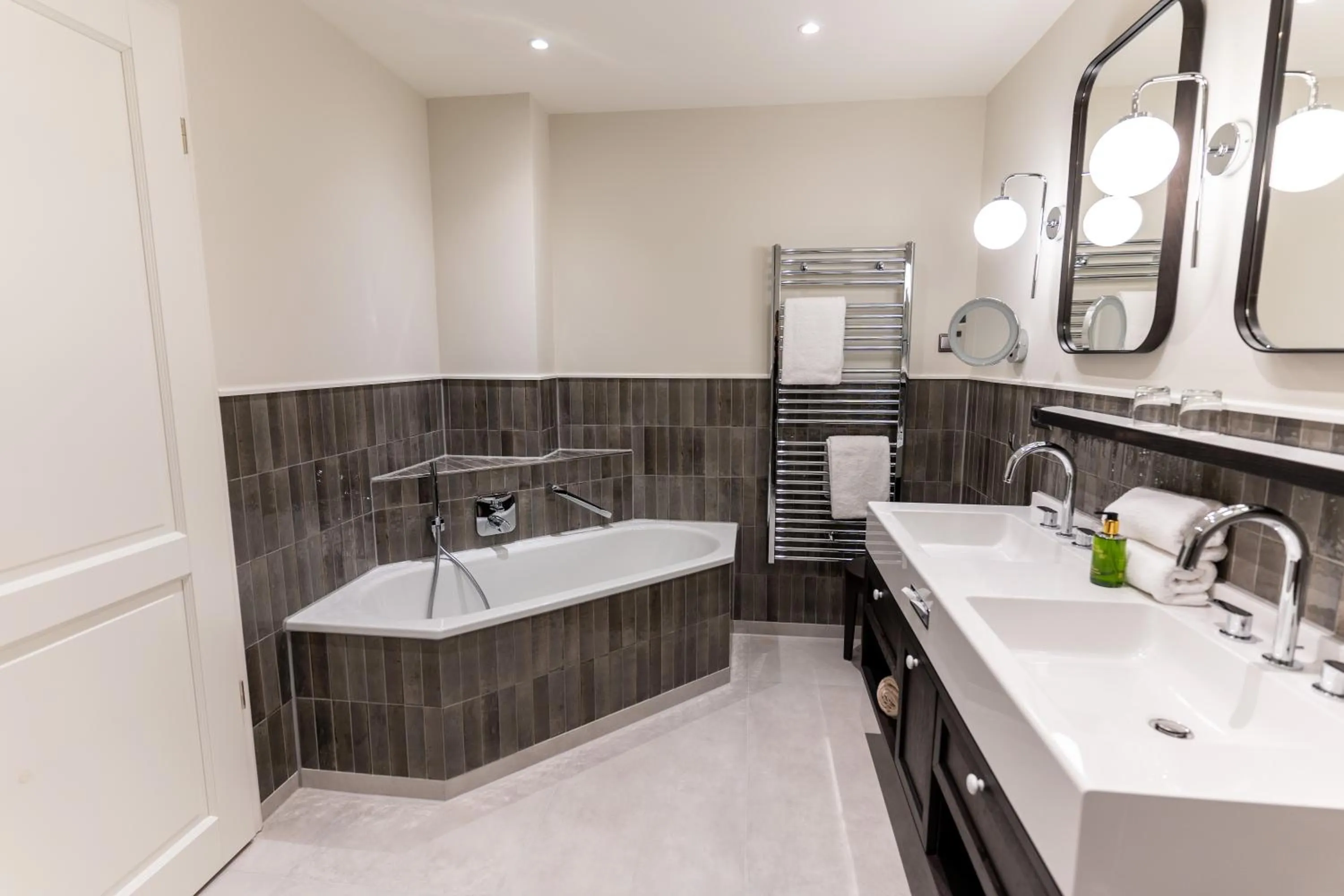 Shower in Hotel Strandperle