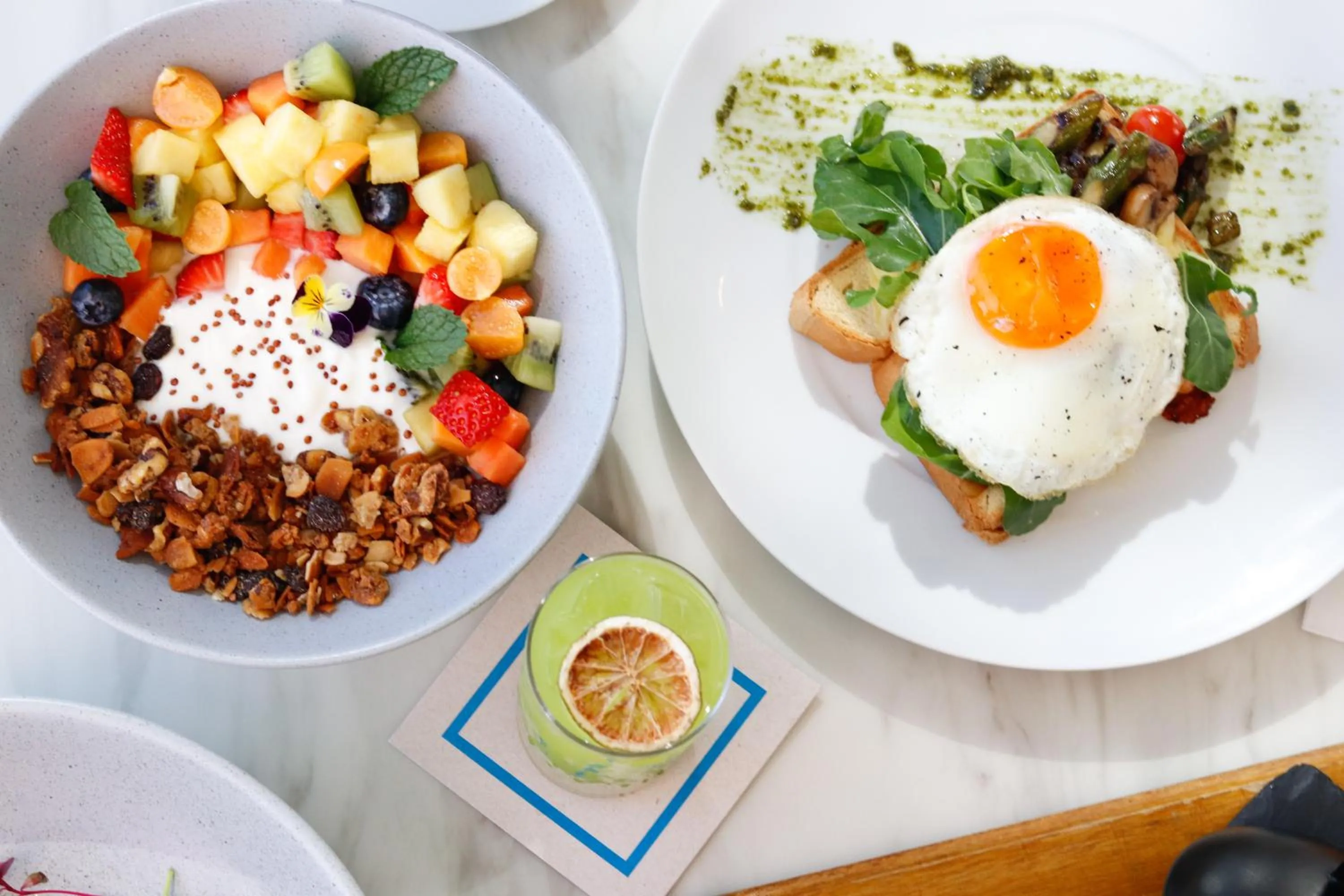 Restaurant/places to eat in Hilton San Jose La Sabana