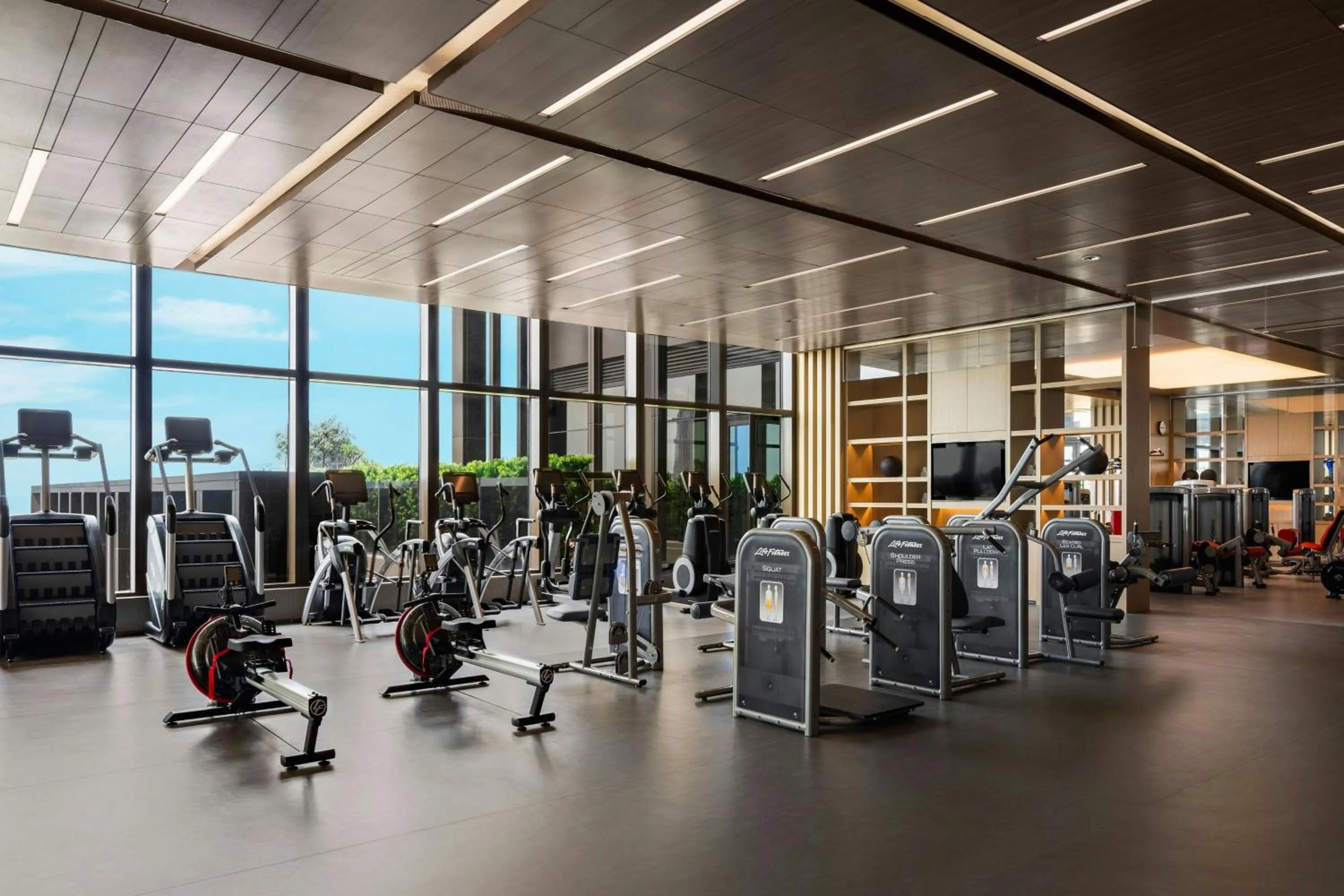 Fitness centre/facilities in Kaohsiung Marriott Hotel