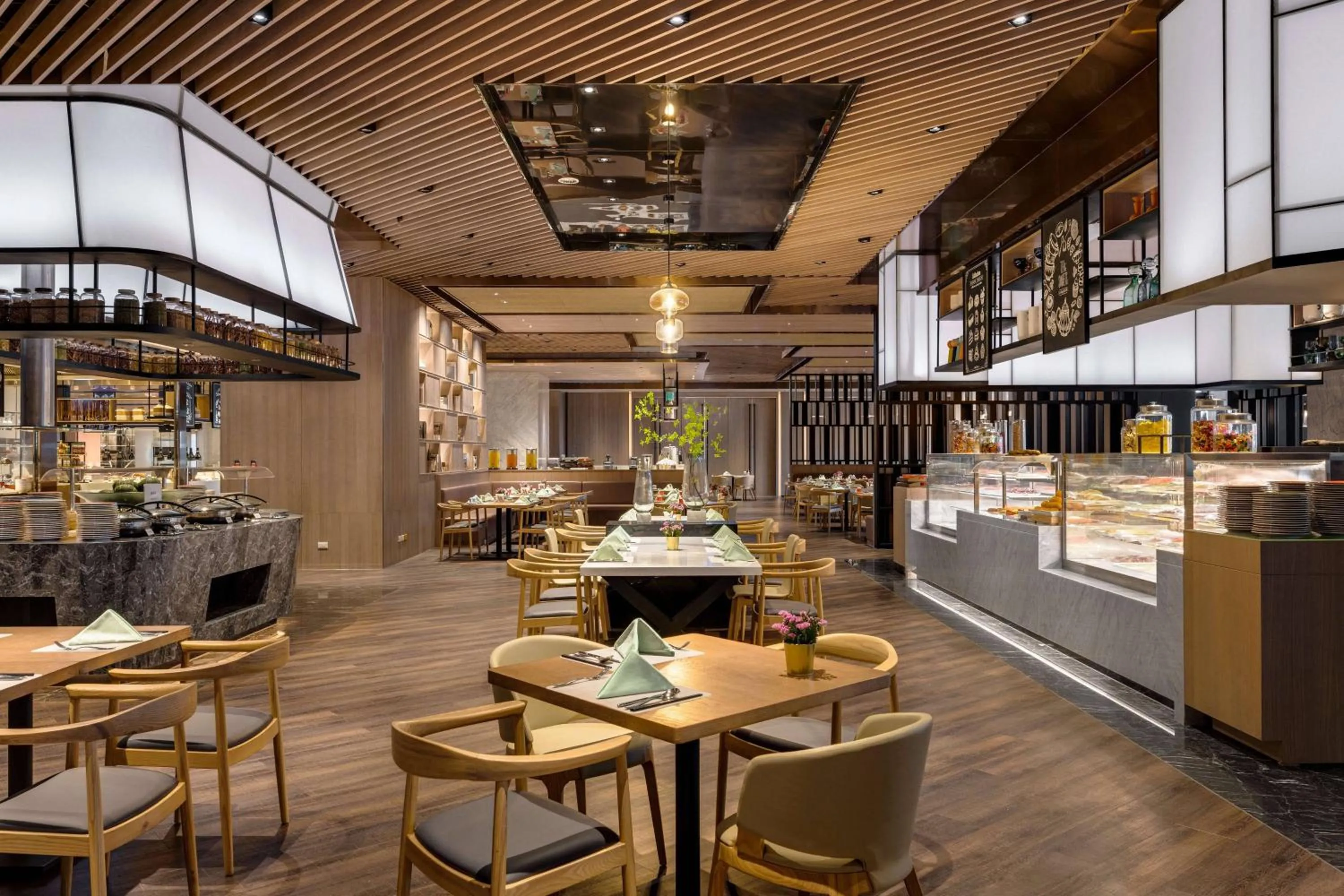 Restaurant/places to eat in Kaohsiung Marriott Hotel