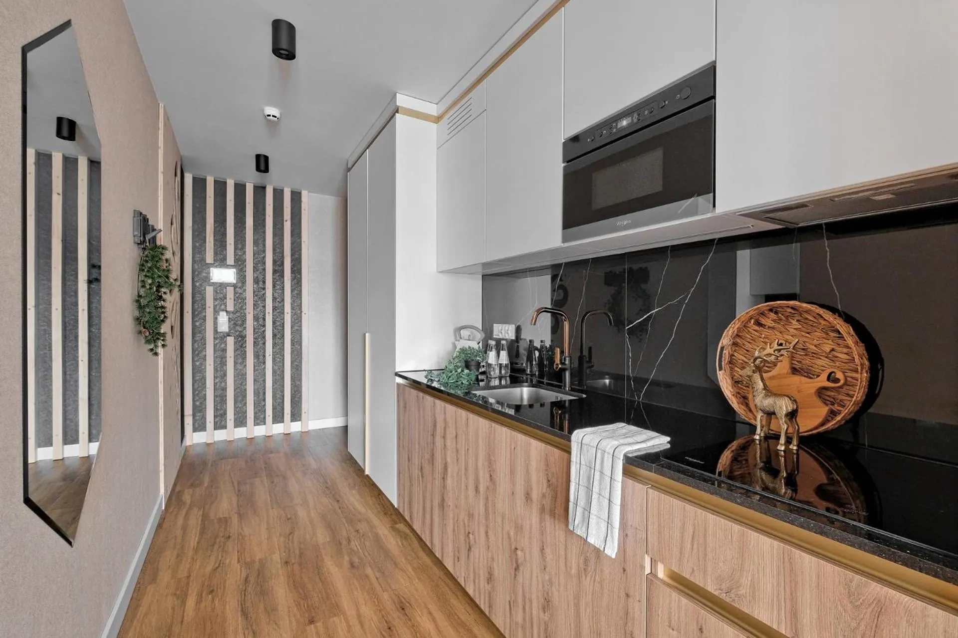 Kitchen or kitchenette in Aparthotel Góralski Spa 2