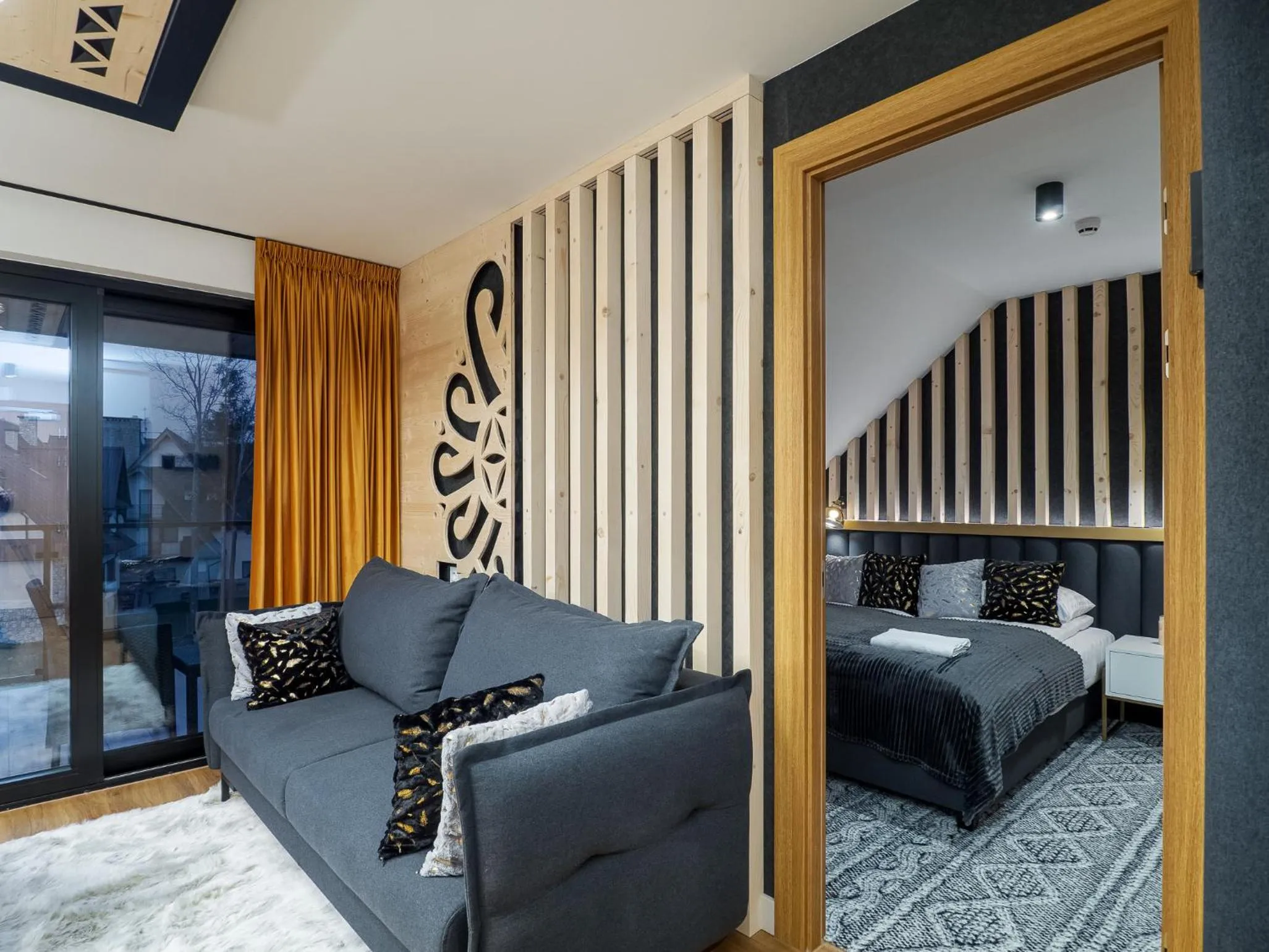 Living room, Bed in Aparthotel Góralski Spa 2