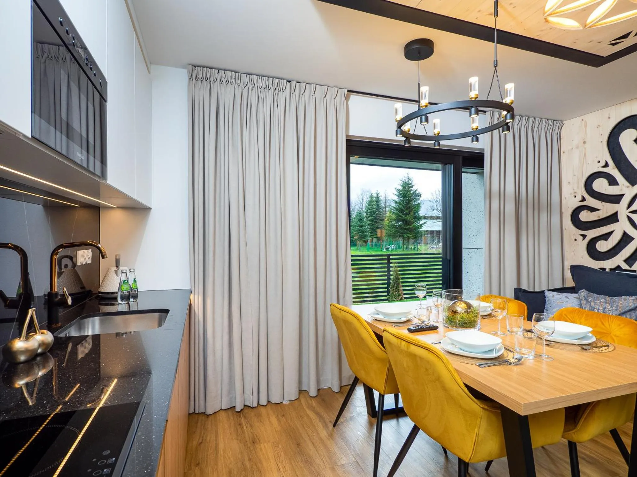 Kitchen or kitchenette in Aparthotel Góralski Spa 2