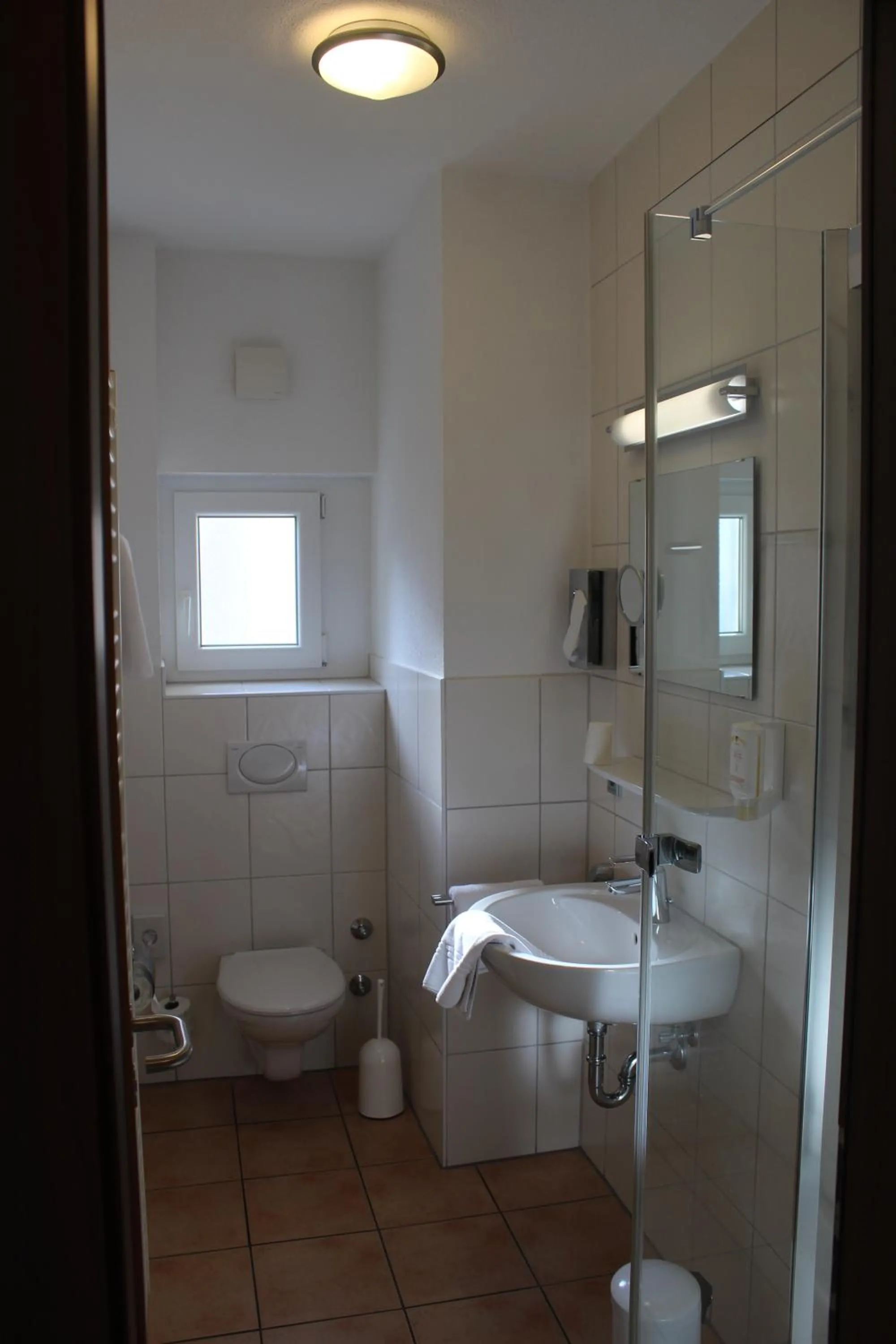 Toilet in Hotel Berkheimer Hof