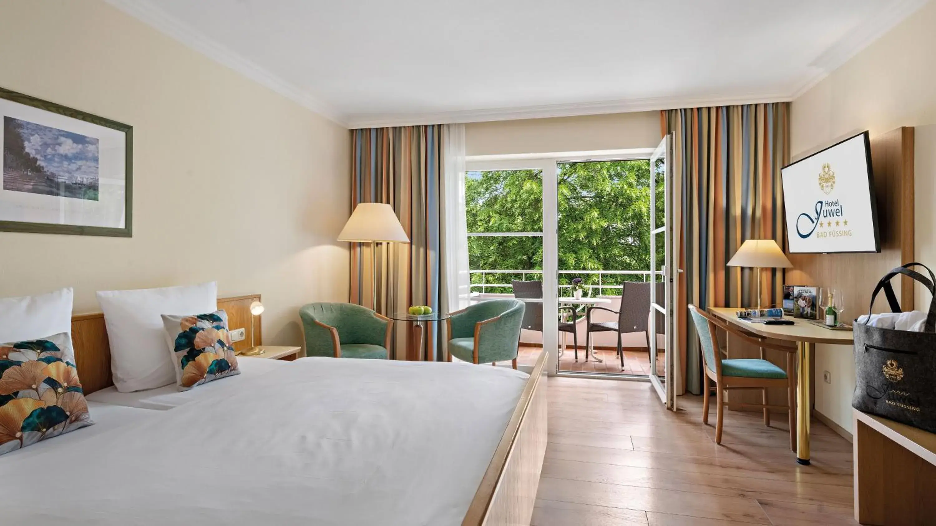 Double Room in Hotel Juwel Double Room in Hotel Juwel