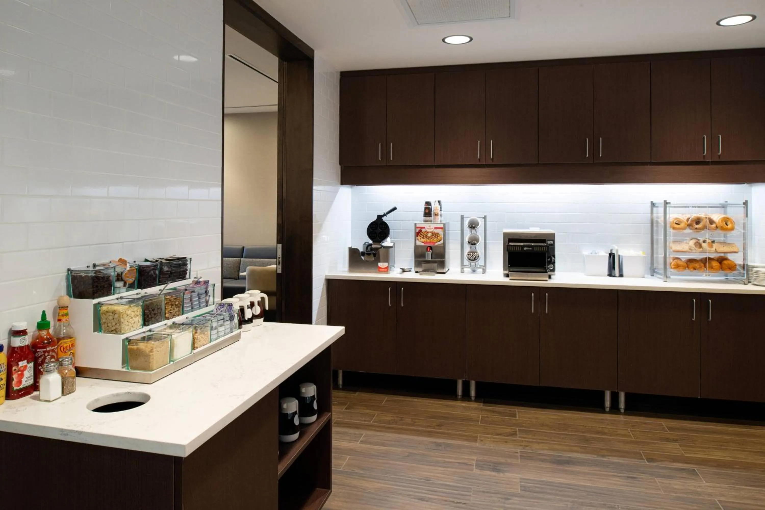 Breakfast in Residence Inn by Marriott St Louis Chesterfield