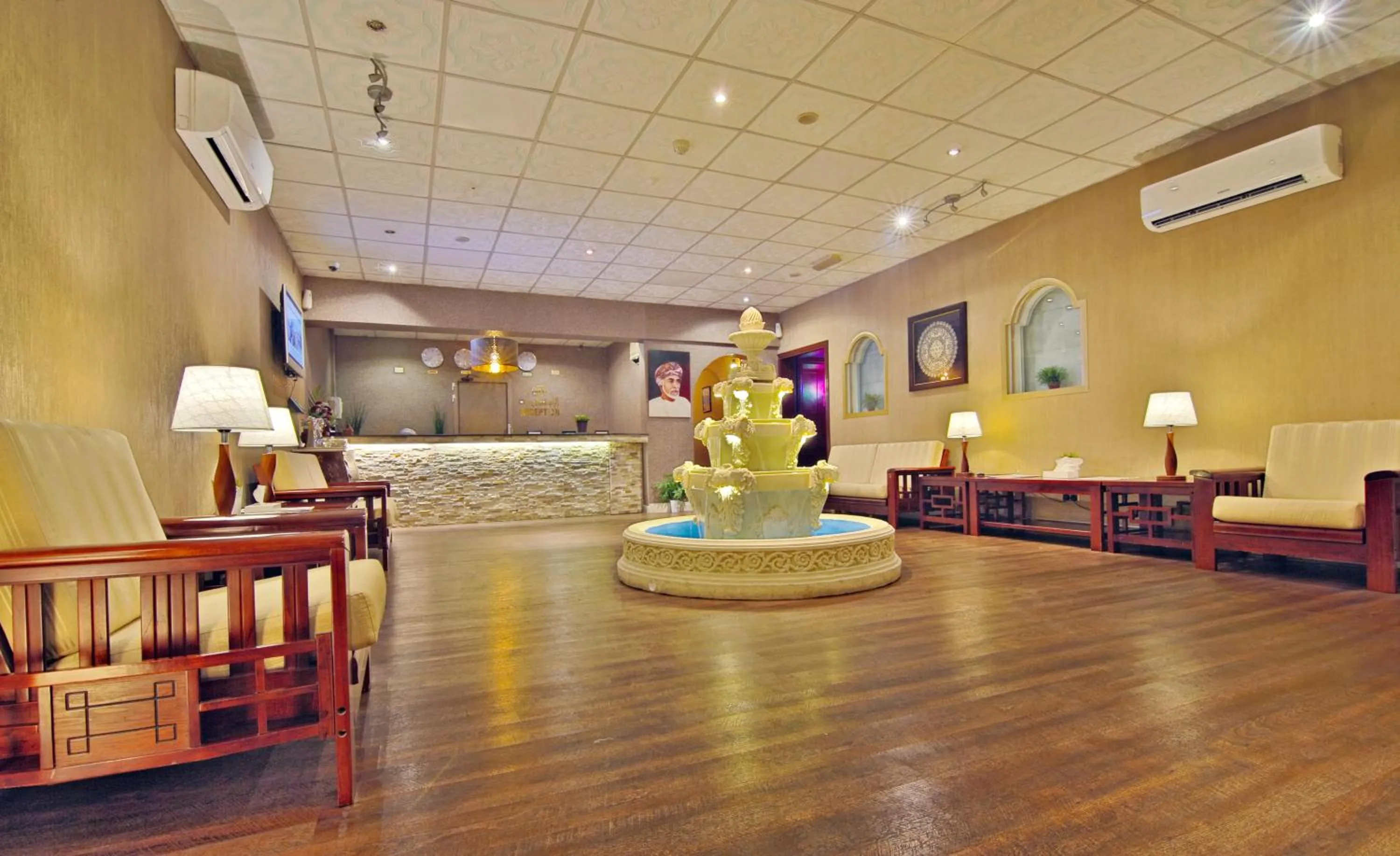 Lobby or reception in Mutrah Hotel
