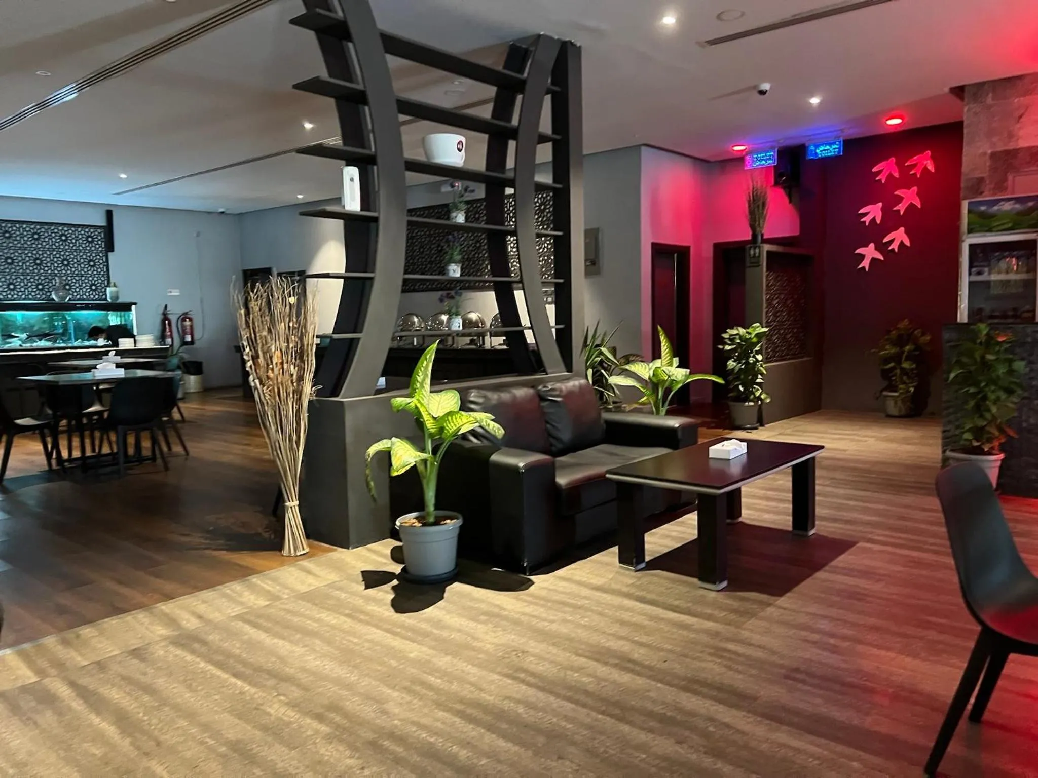 Restaurant/places to eat in Mutrah Hotel