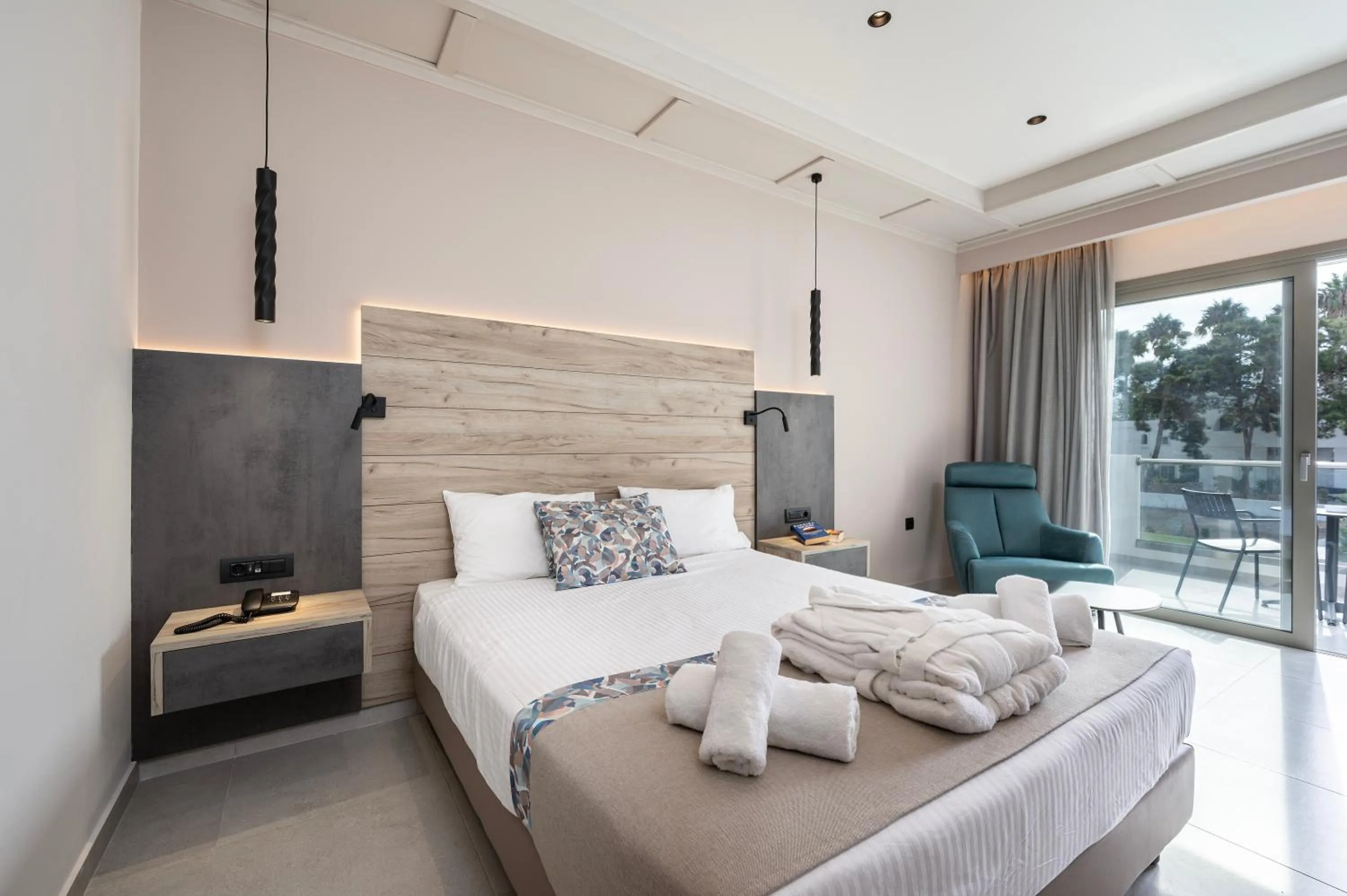 Photo of the whole room, Bed in Palladium hotel