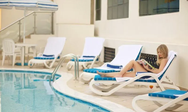 Swimming pool in Lavender Hotel Sharjah