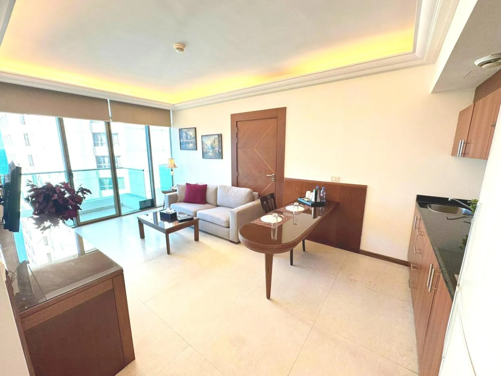 Seating area in King Suites Hotel