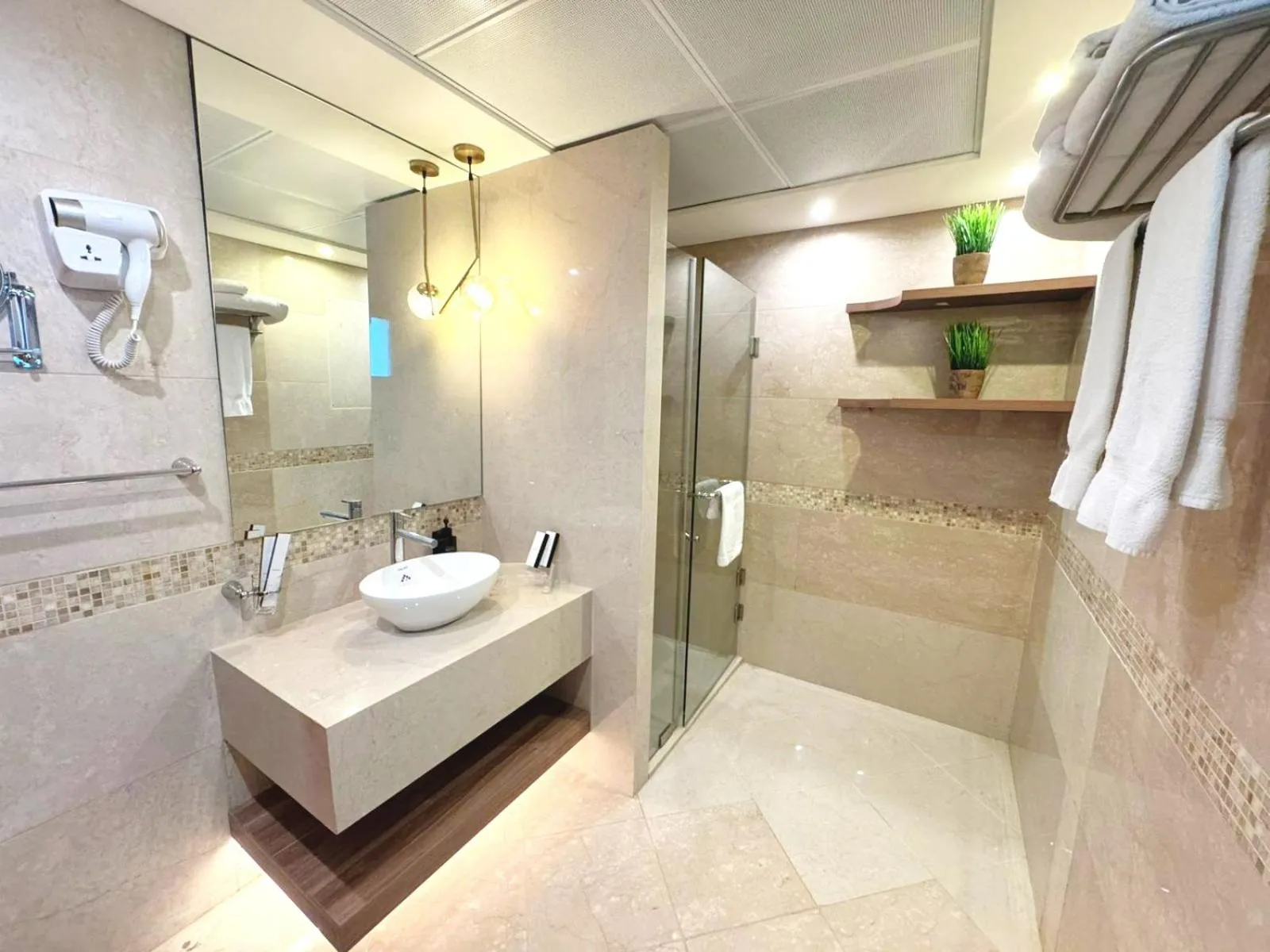 Bathroom in King Suites Hotel