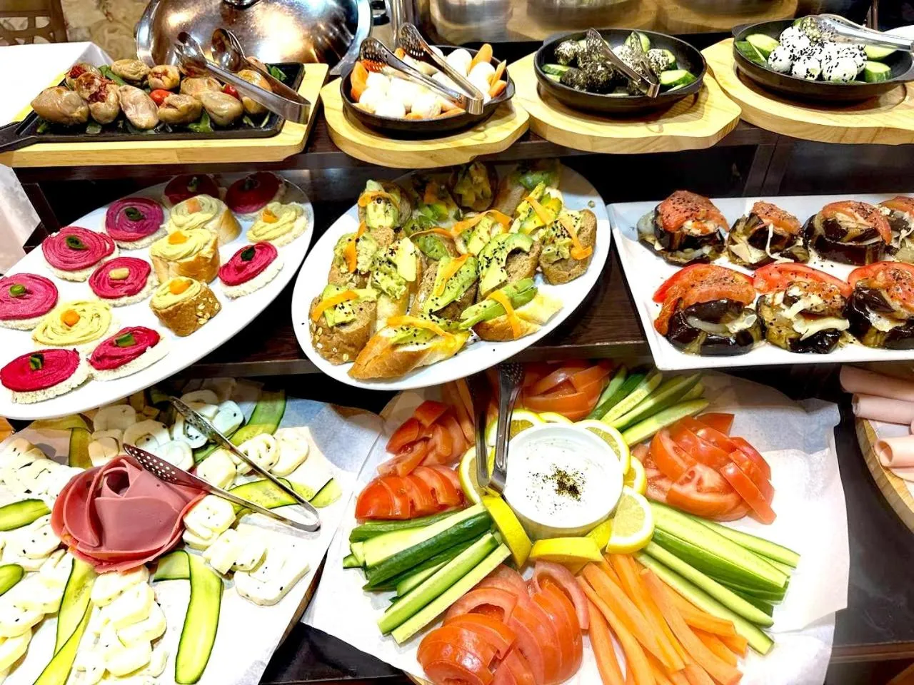 Buffet breakfast in King Suites Hotel