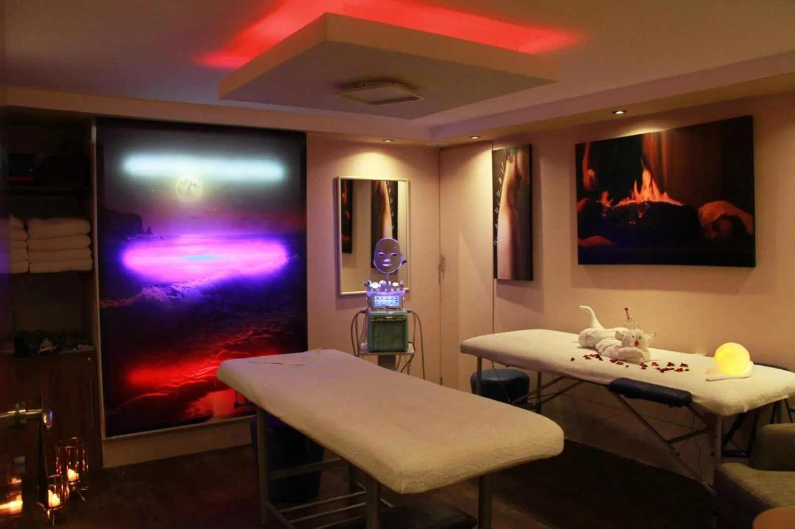 Massage in King Suites Hotel