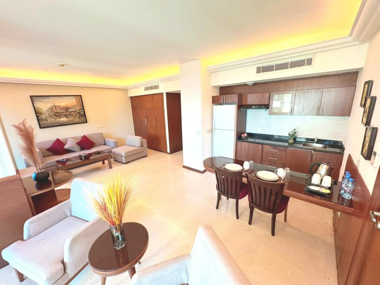 Kitchen or kitchenette in King Suites Hotel