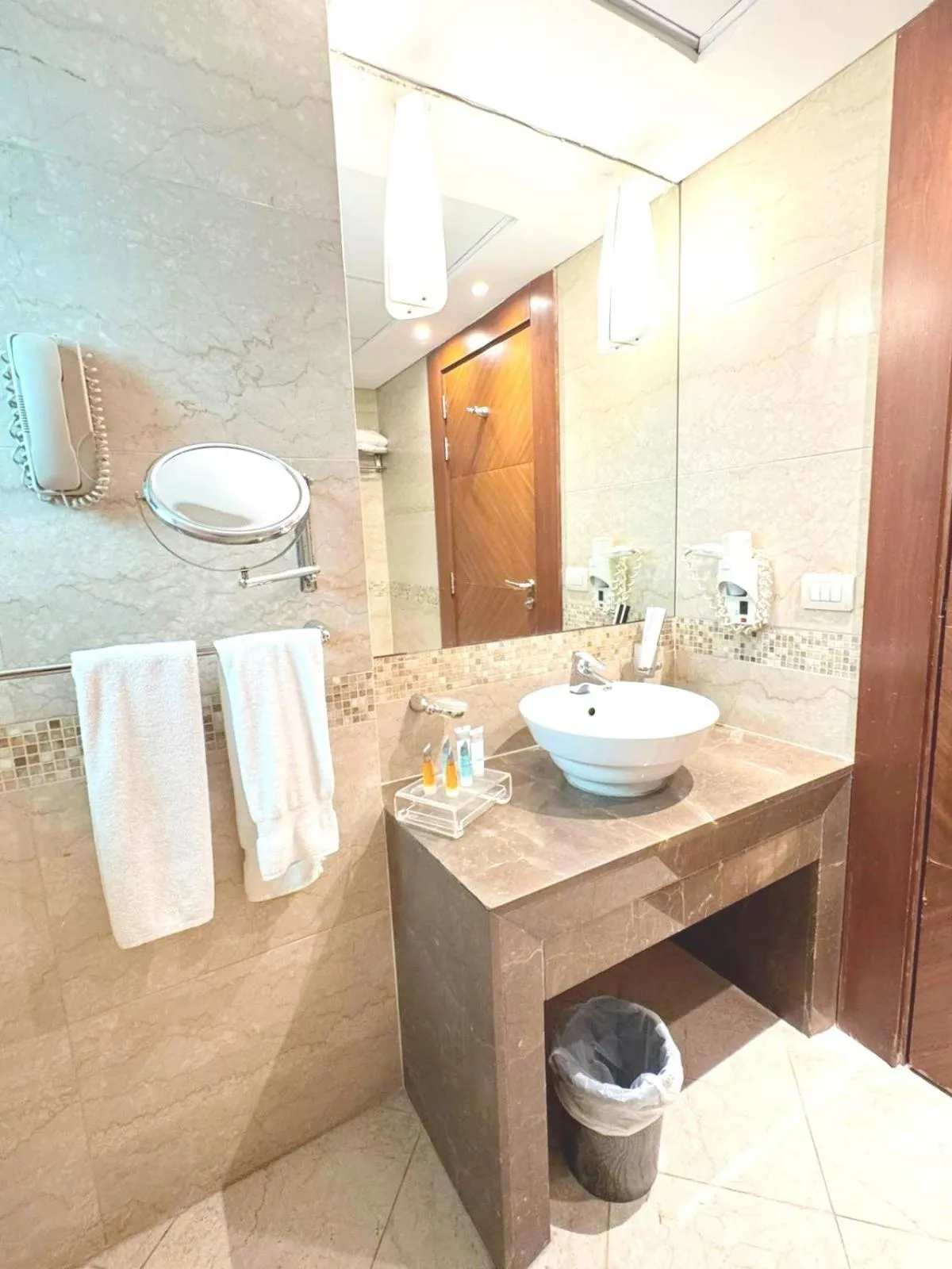 Bathroom in King Suites Hotel