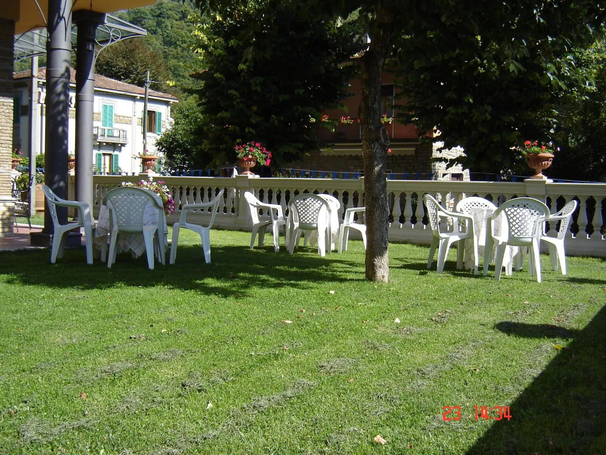 Patio in Hotel La Rosa