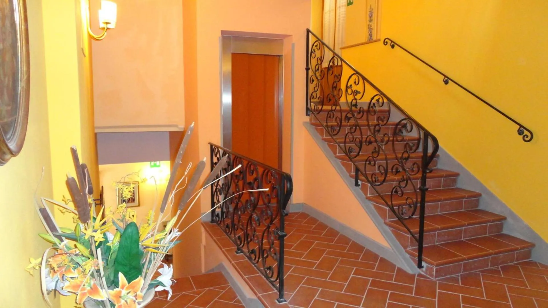 Decorative detail in Hotel La Rosa