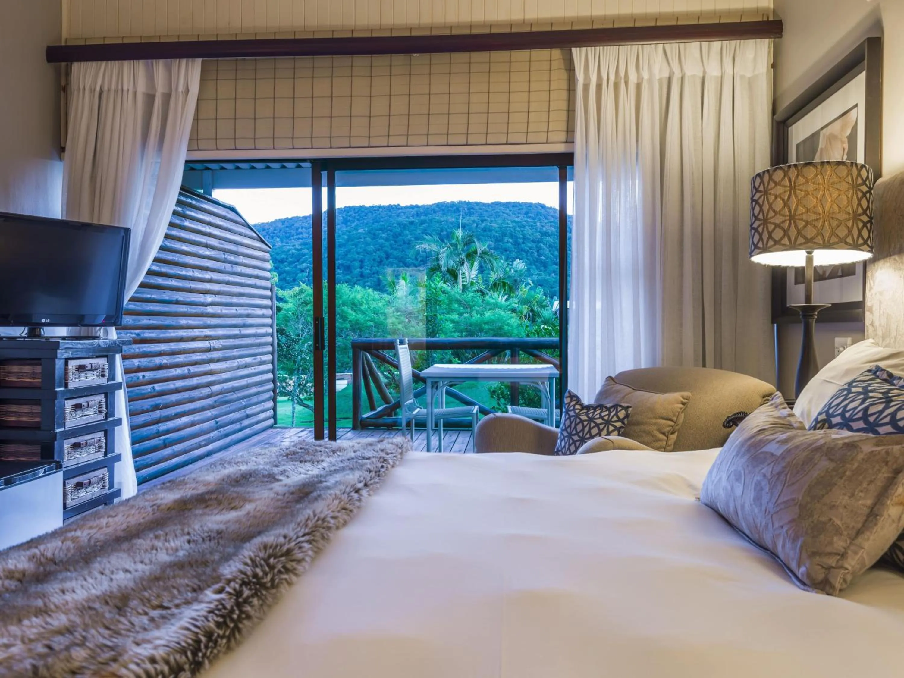 Bed in ANEW Resort Ingeli Forest Kokstad