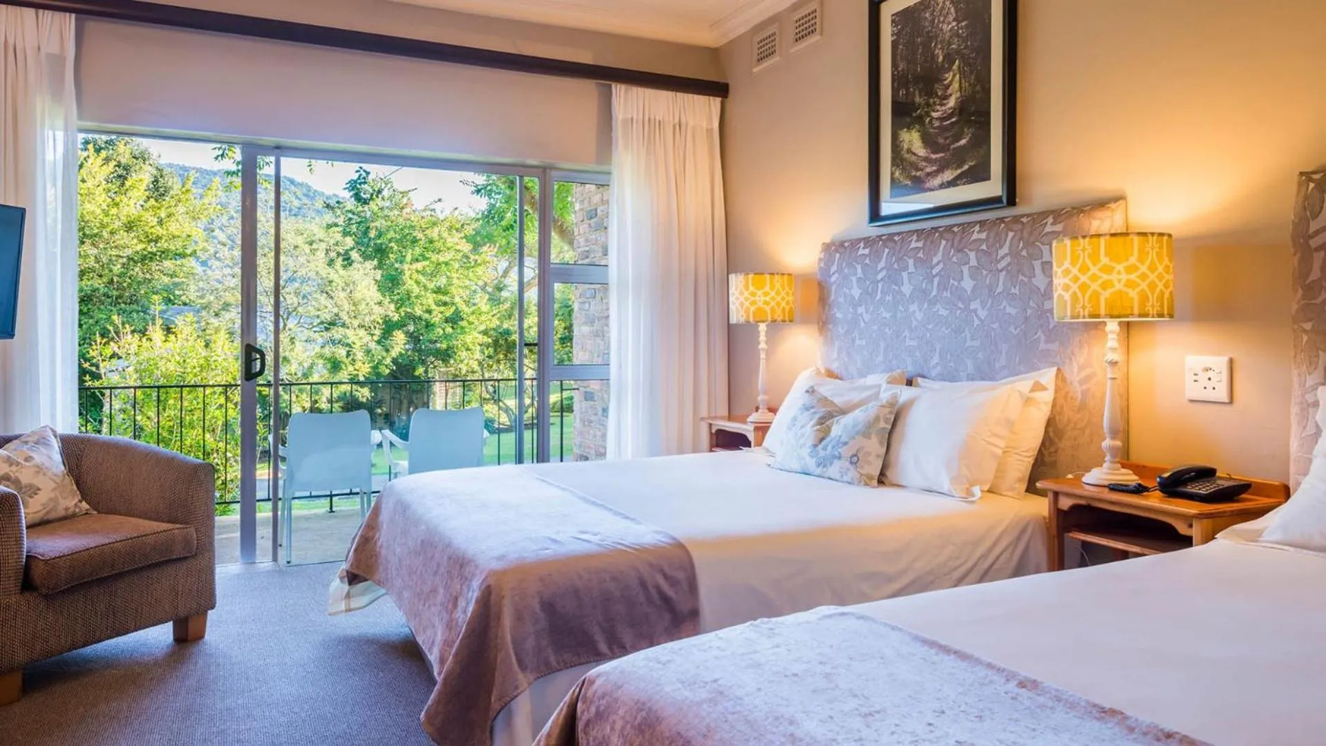 Bed in ANEW Resort Ingeli Forest Kokstad