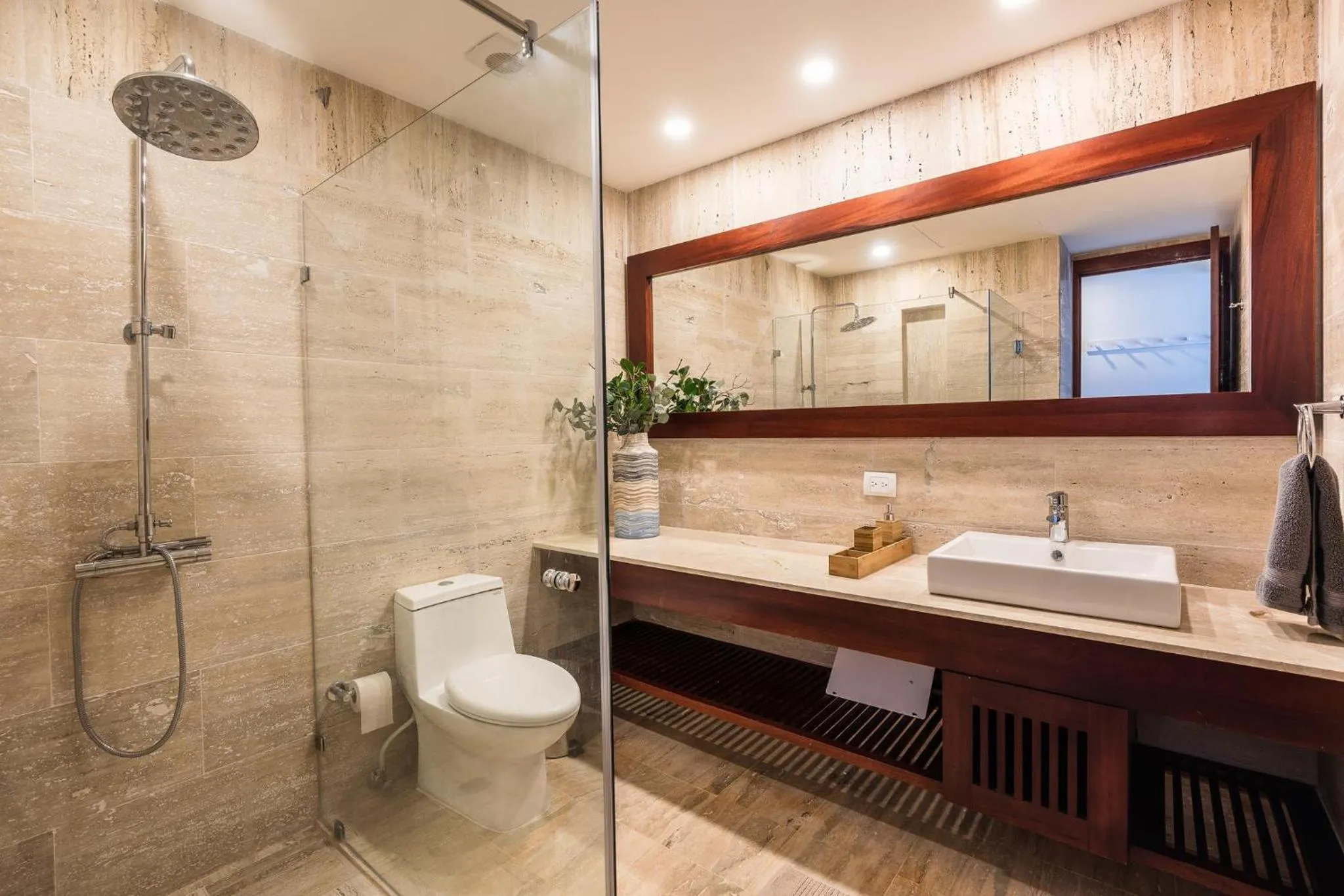 3BR apartment with balcony in Portillo - Terrenas