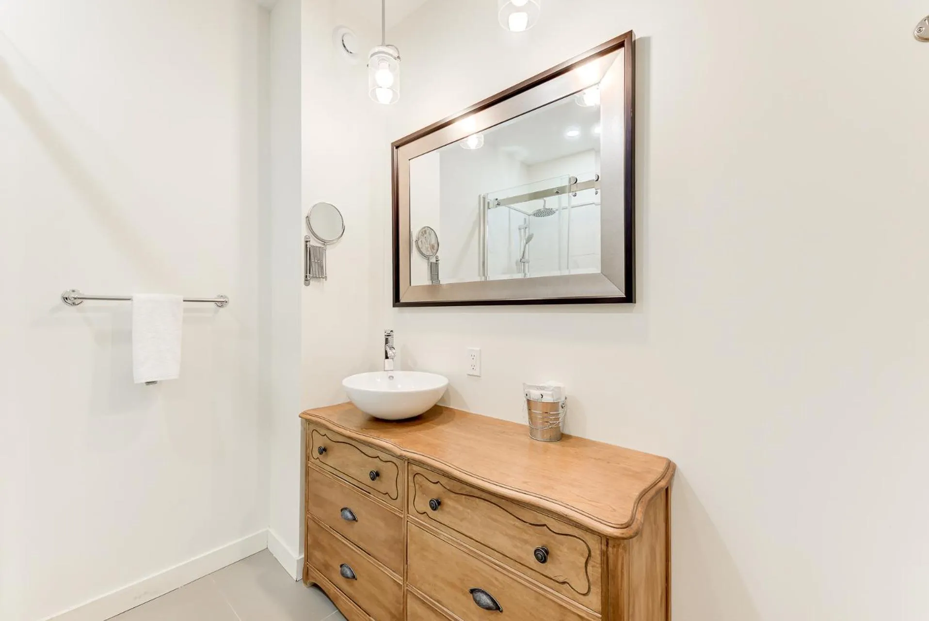 Bathroom in Le 555 Grande allée