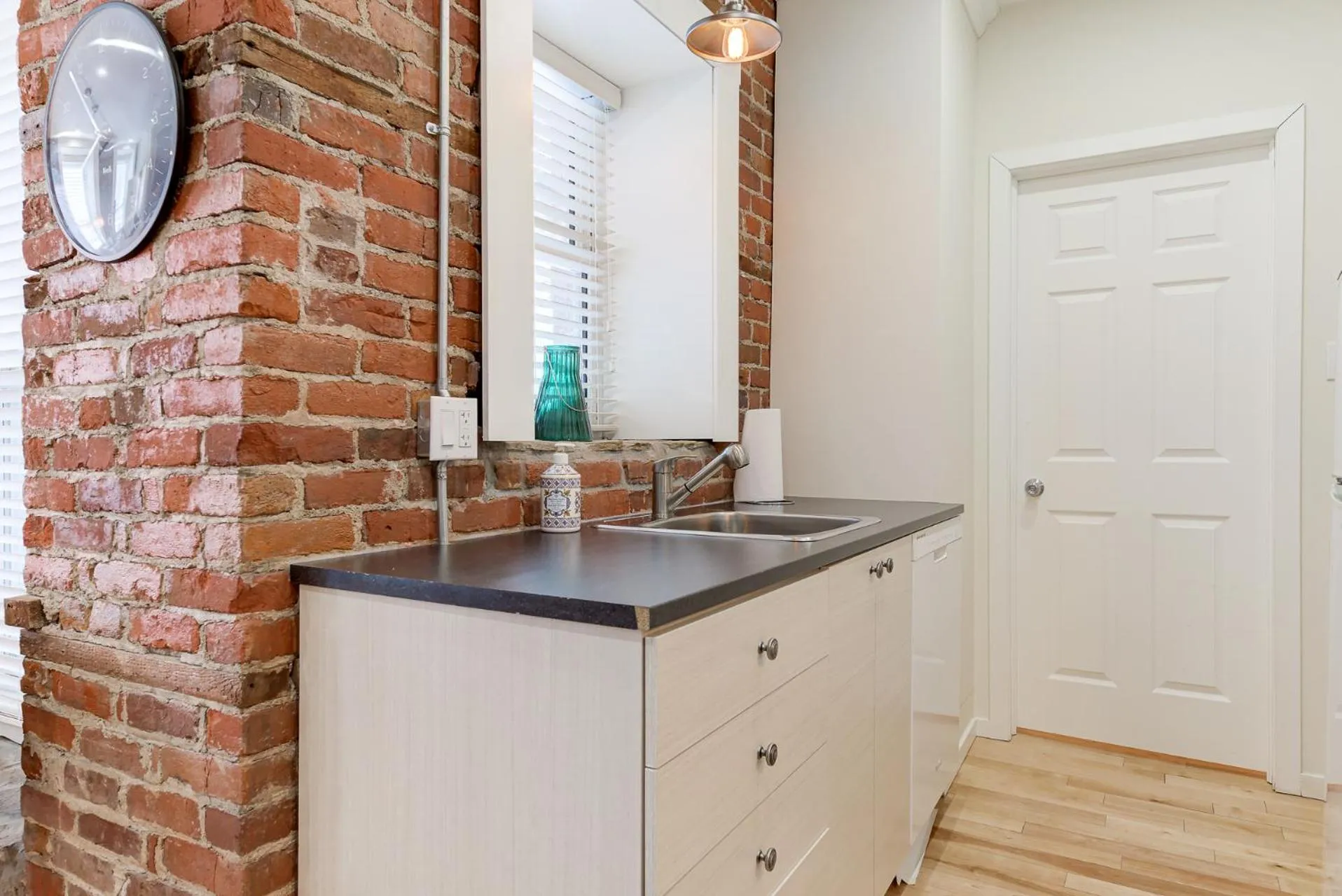 Kitchen or kitchenette in Le 555 Grande allée