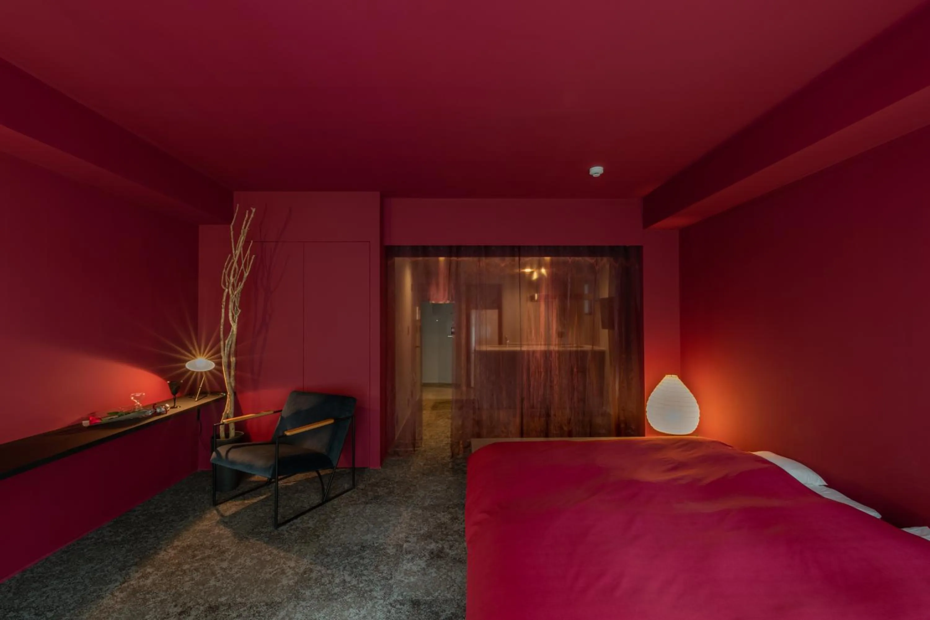 Bed in Seven Stories