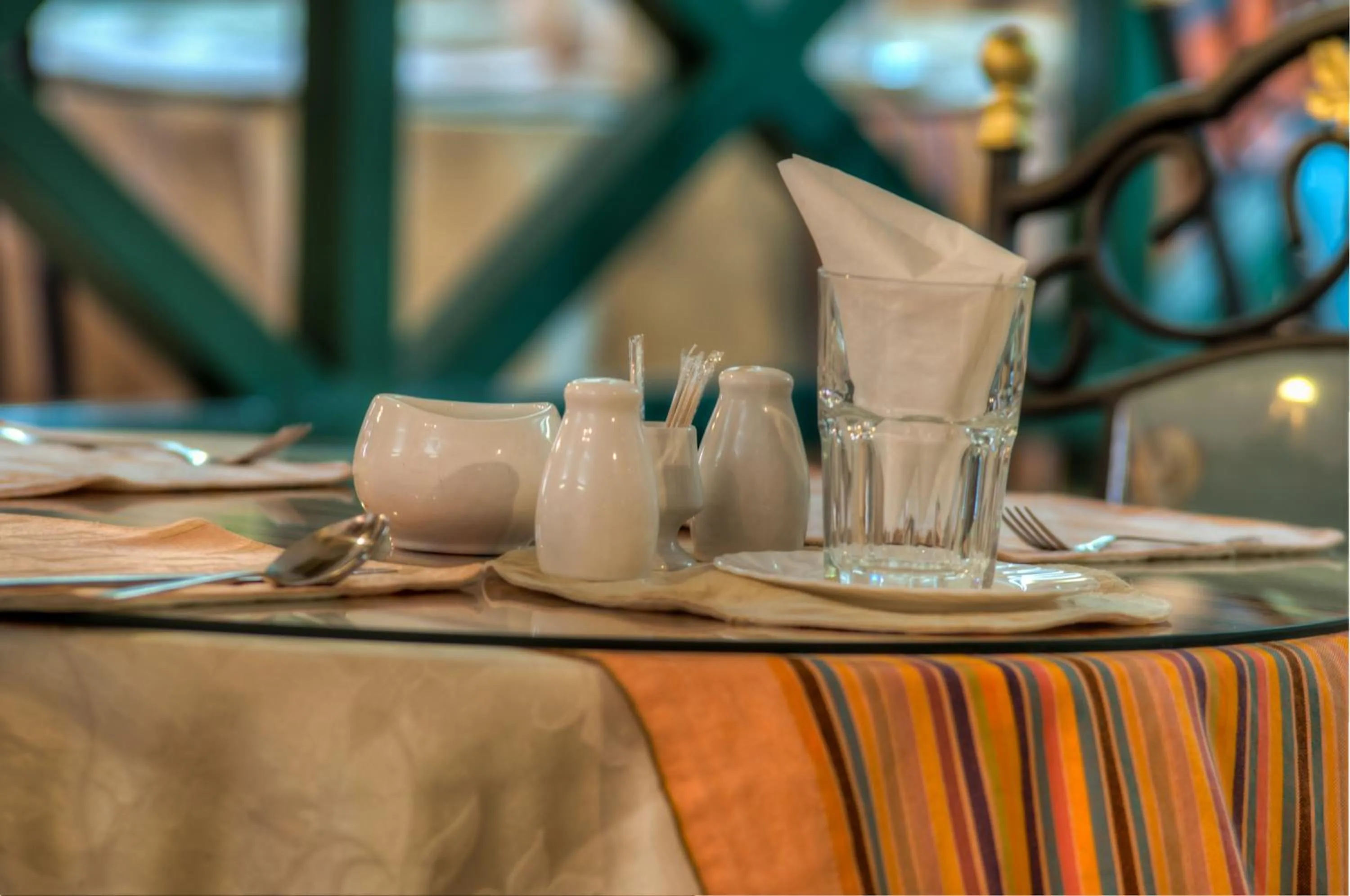 Restaurant/places to eat in Kahama Hotel Nairobi