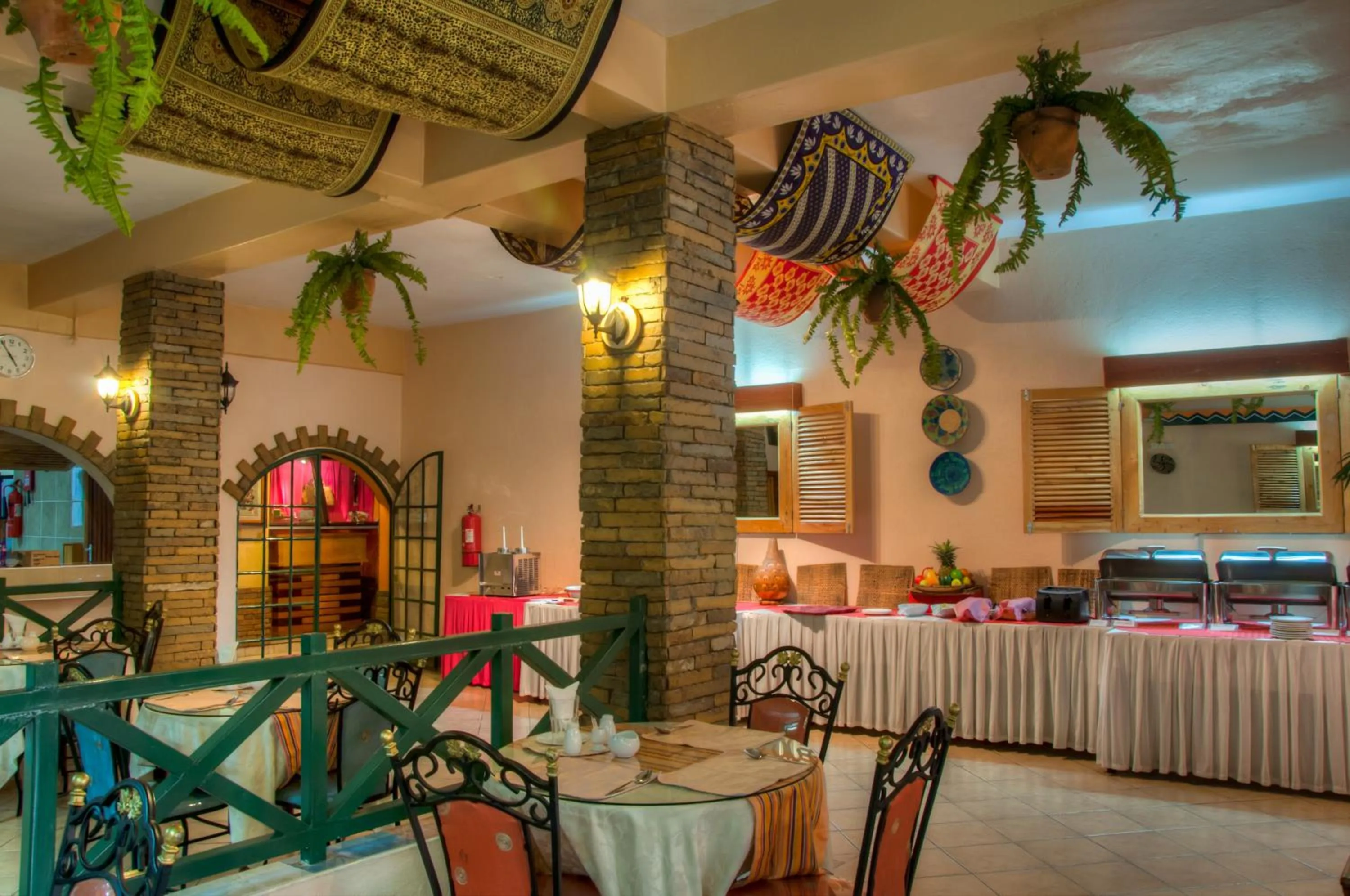 Restaurant/places to eat in Kahama Hotel Nairobi