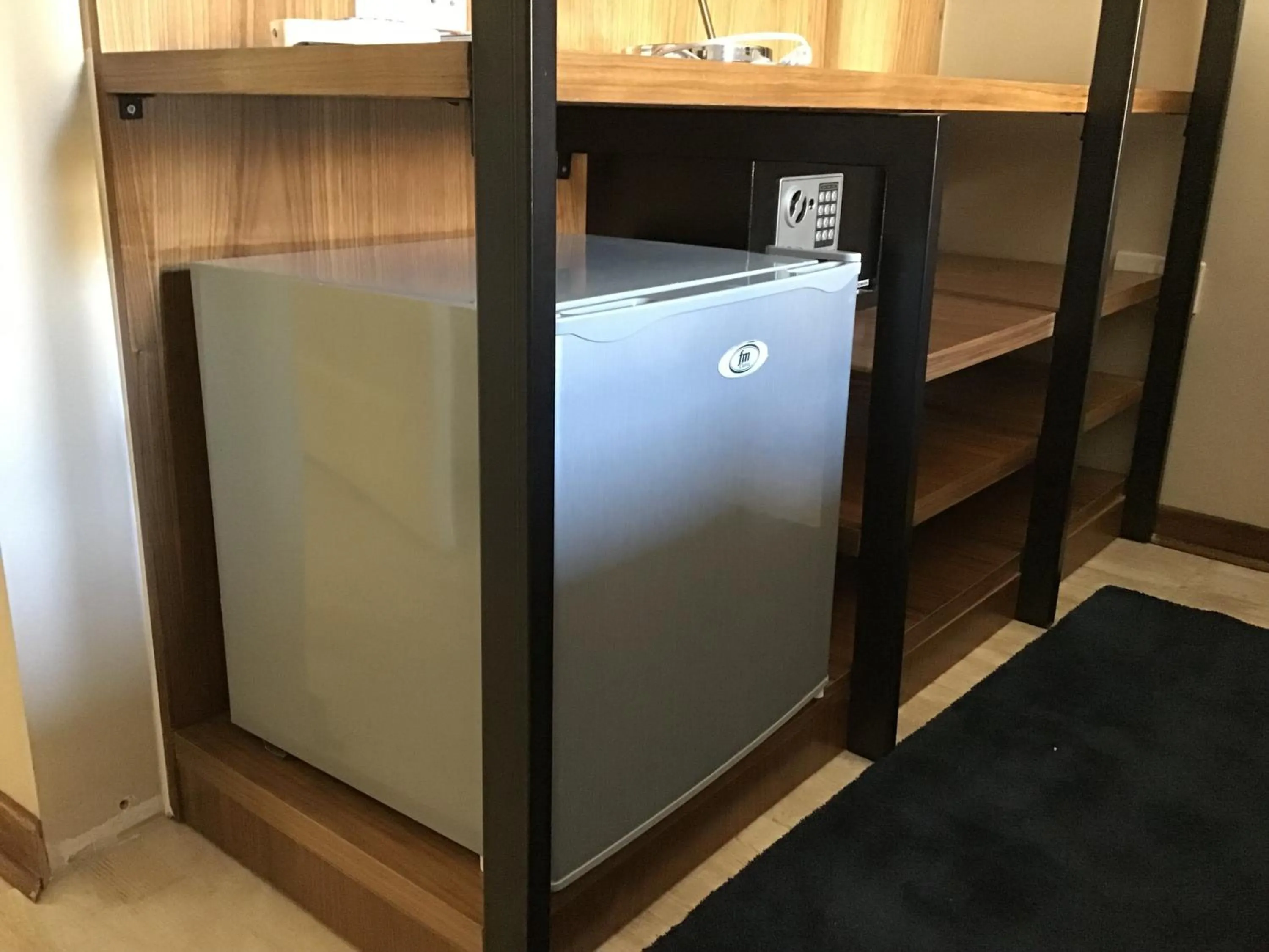 oven in The Capital Guest House