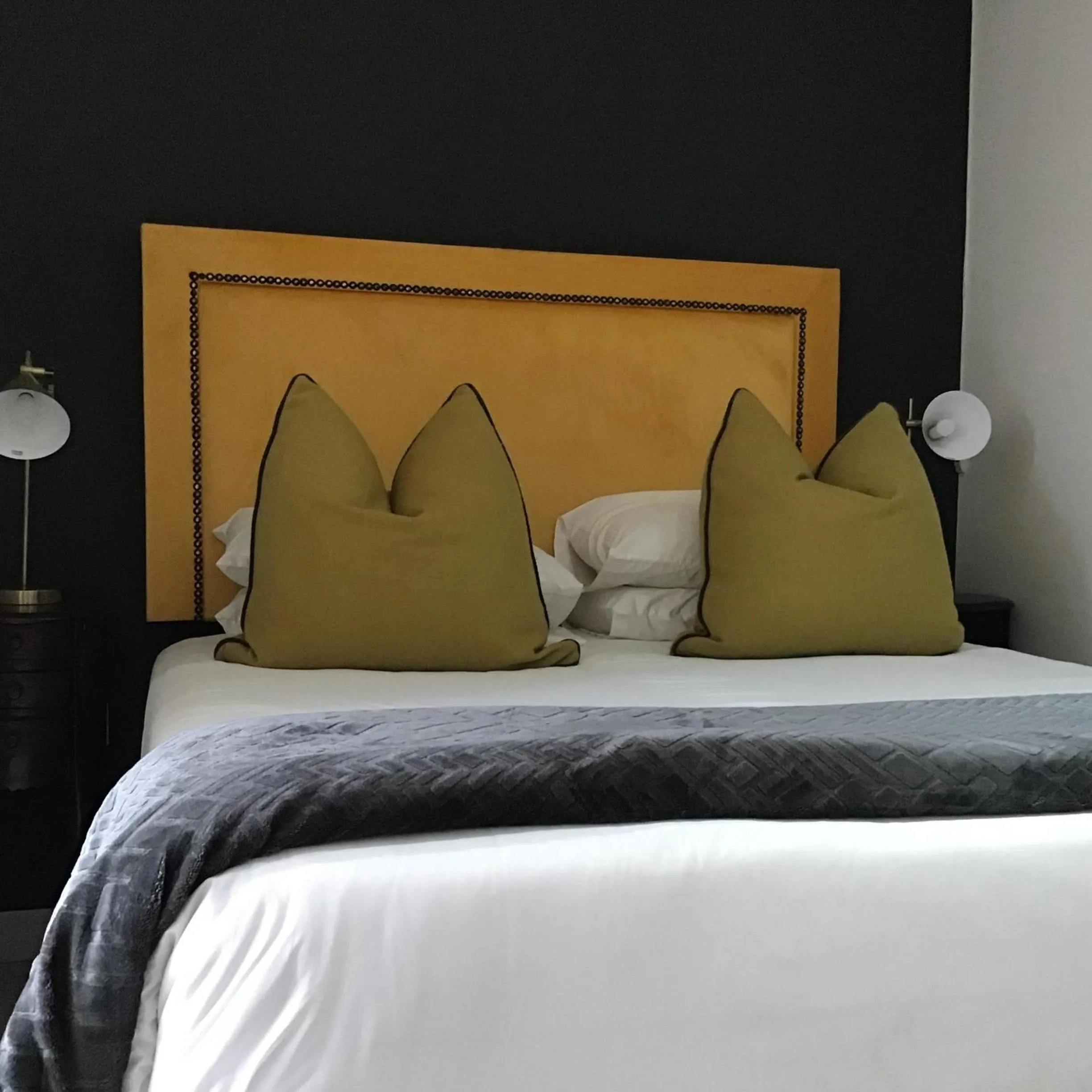 Bedroom, Bed in The Capital Guest House