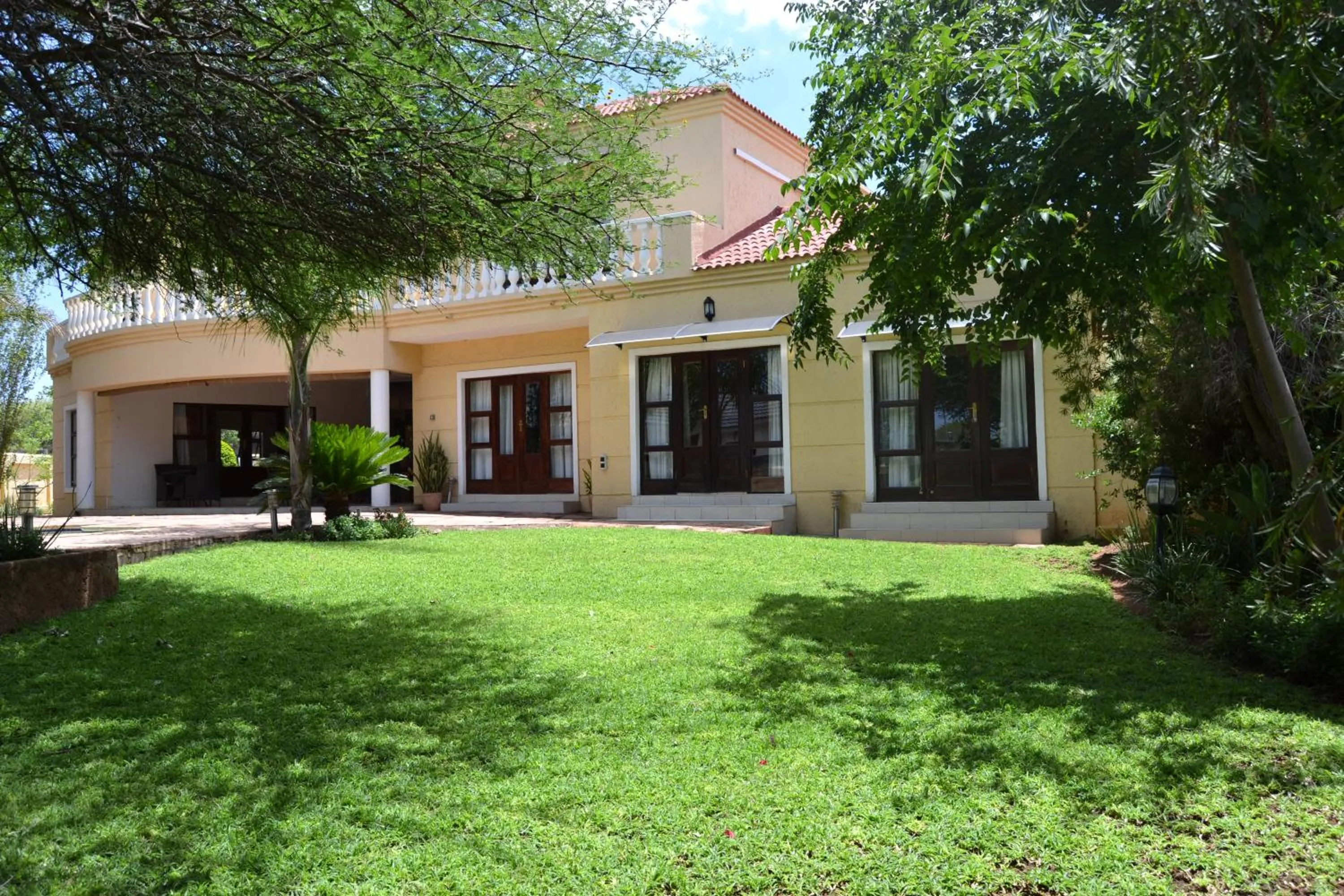 Garden in The Capital Guest House