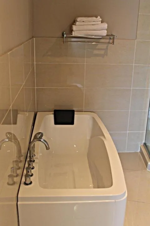 Bathroom in The Capital Guest House