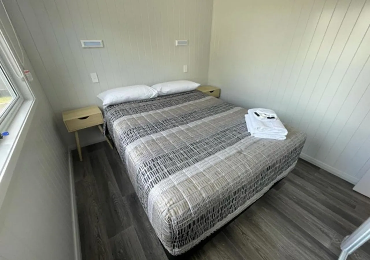 Bedroom, Bed in NRMA Shellharbour Beachside Holiday Park