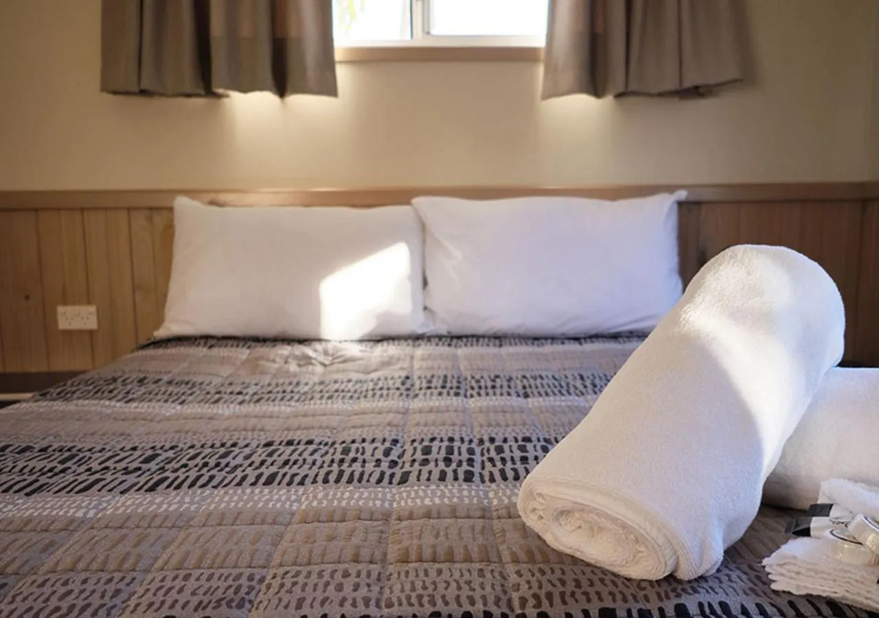 Bedroom, Bed in NRMA Shellharbour Beachside Holiday Park