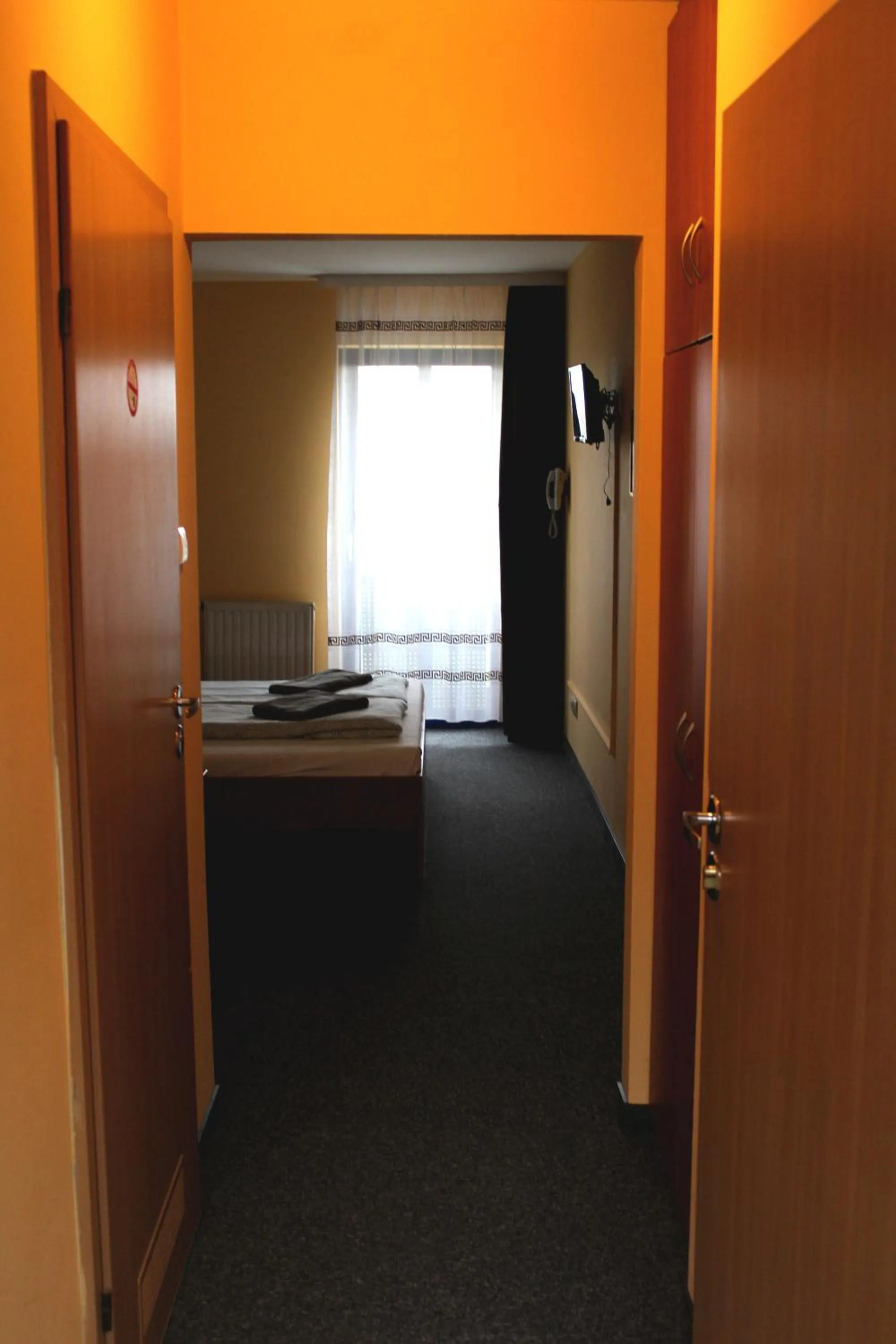 wardrobe in Hotel Kreator-Sport