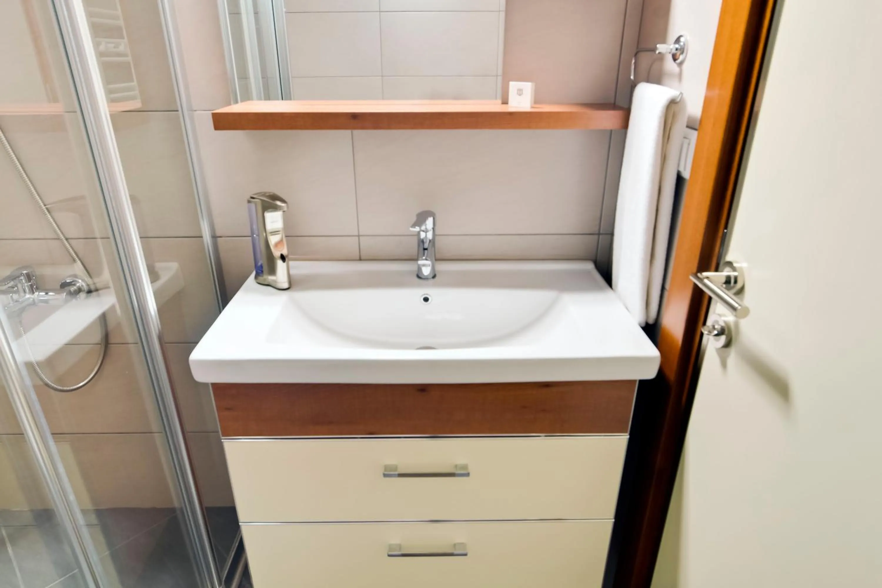 Bathroom in Upart Home