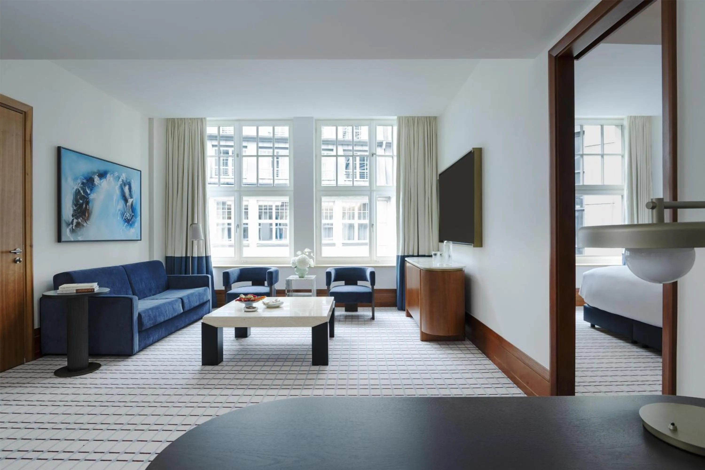 Living room, Bed in Conrad Hamburg