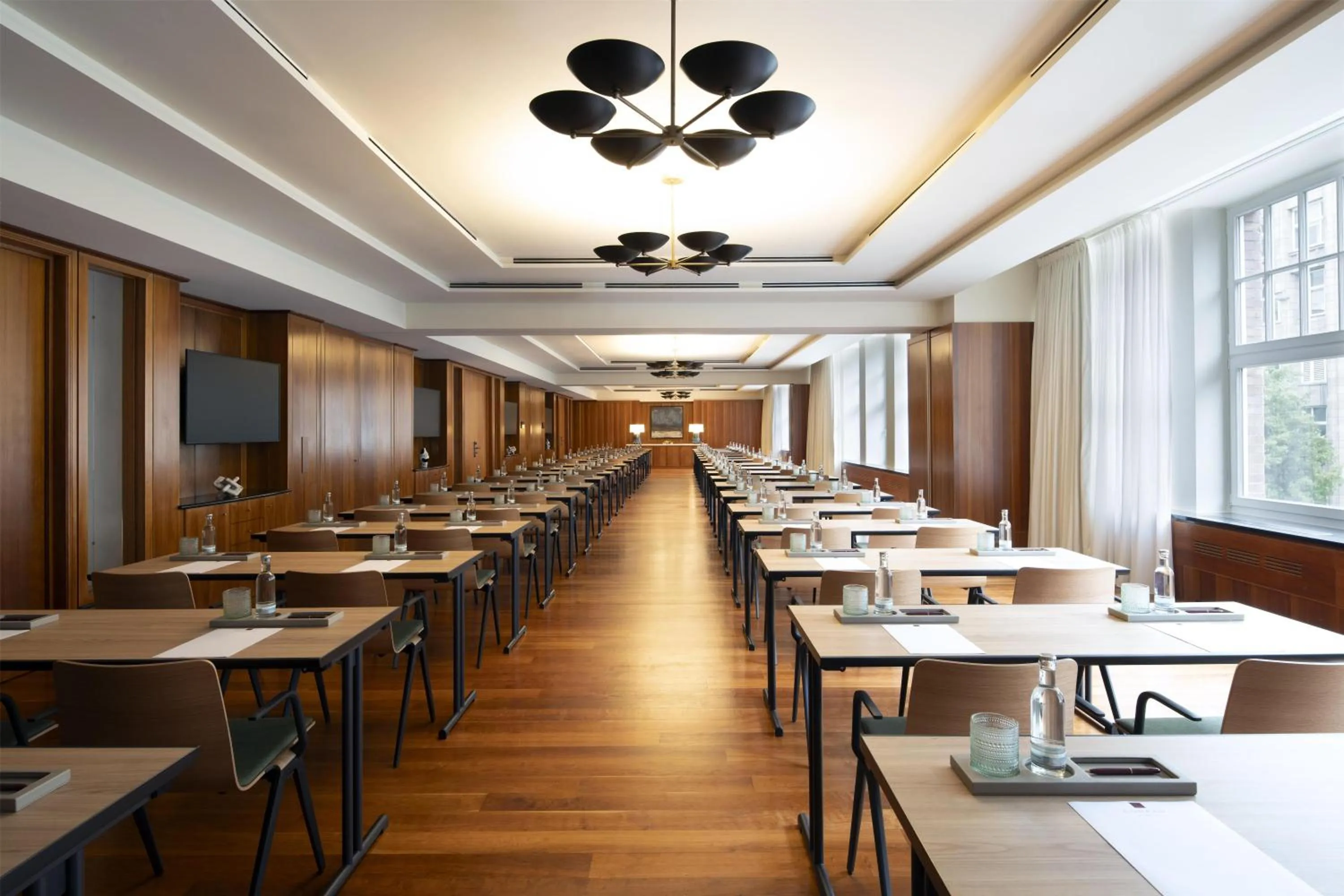 Meeting/conference room in Conrad Hamburg