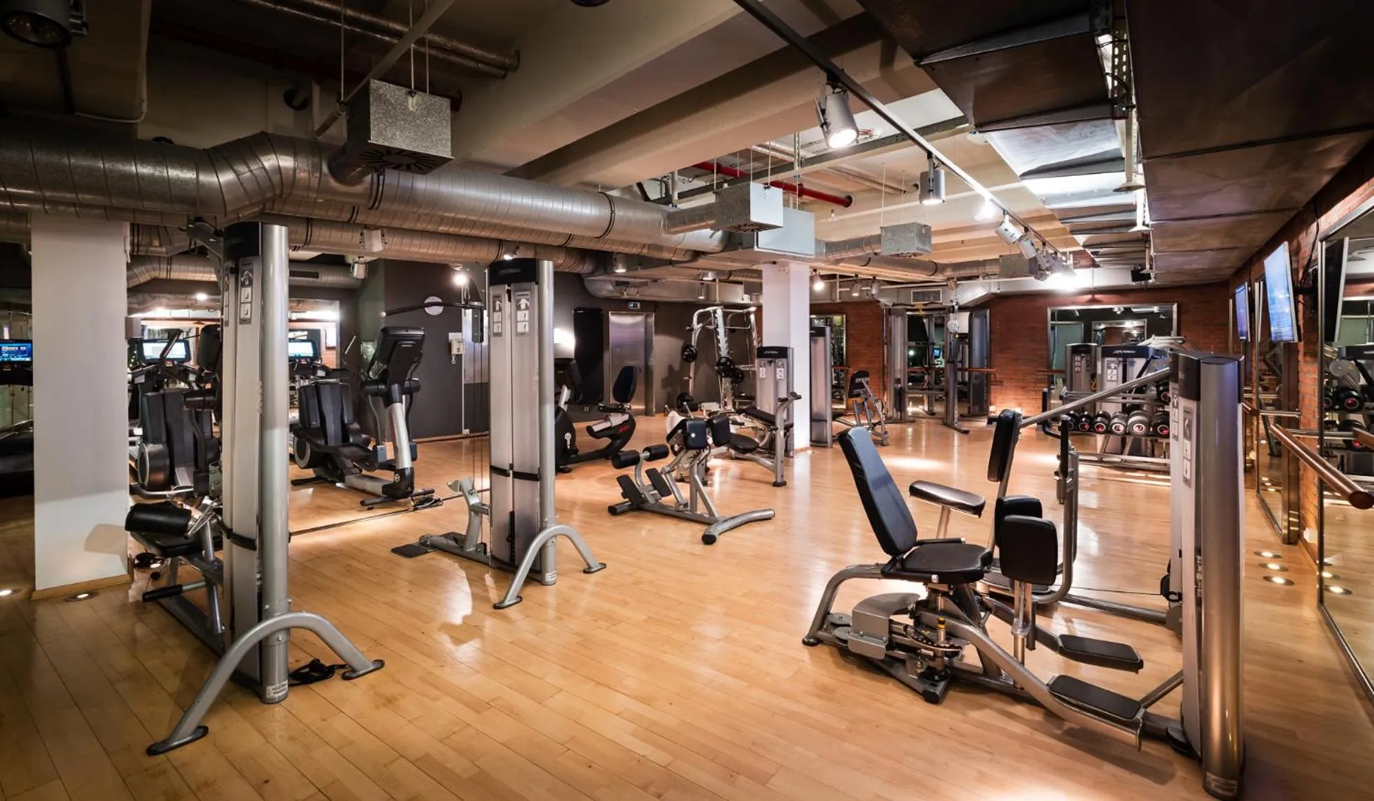 Fitness centre/facilities in Conrad Hamburg