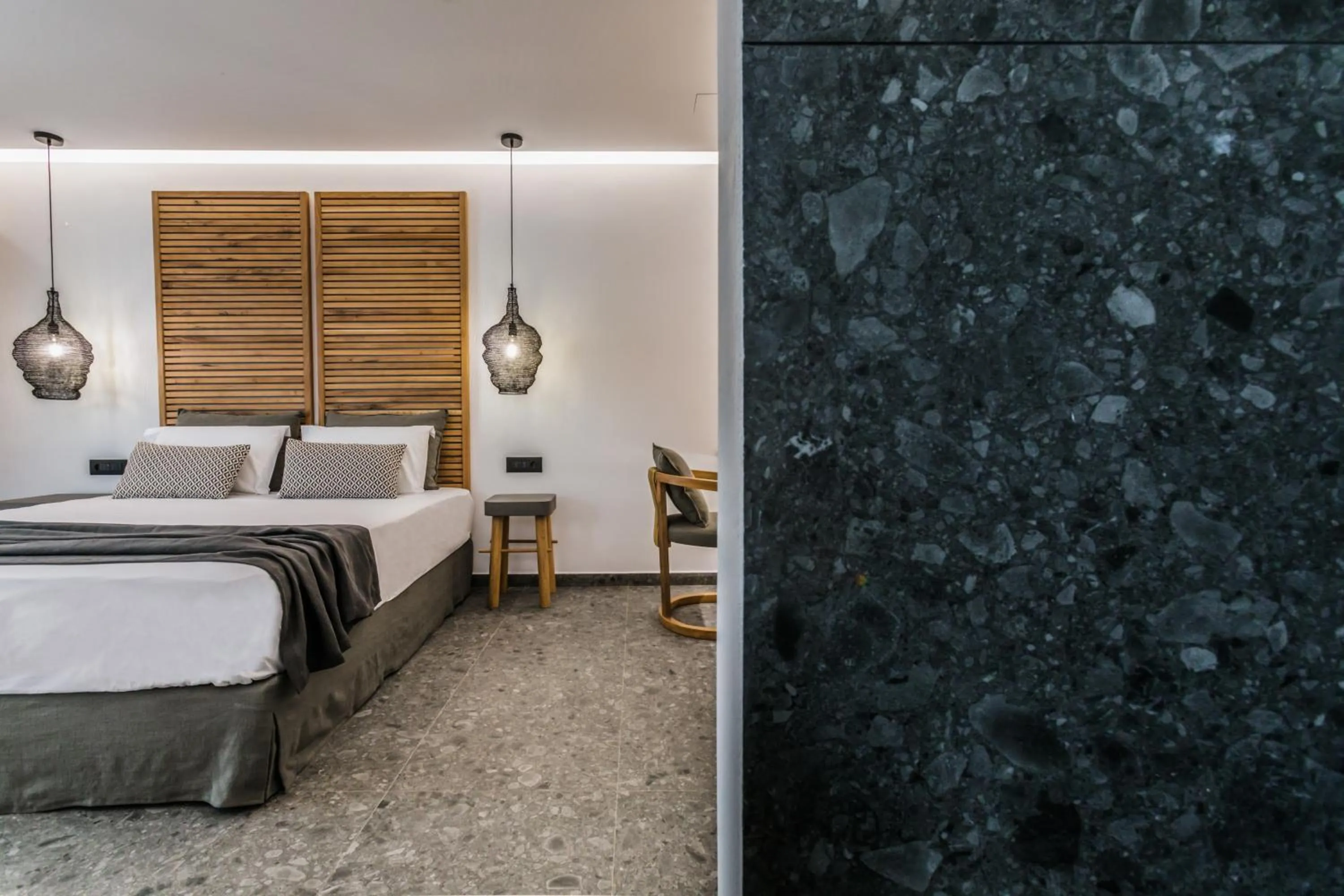 Bed in Naxian Secret