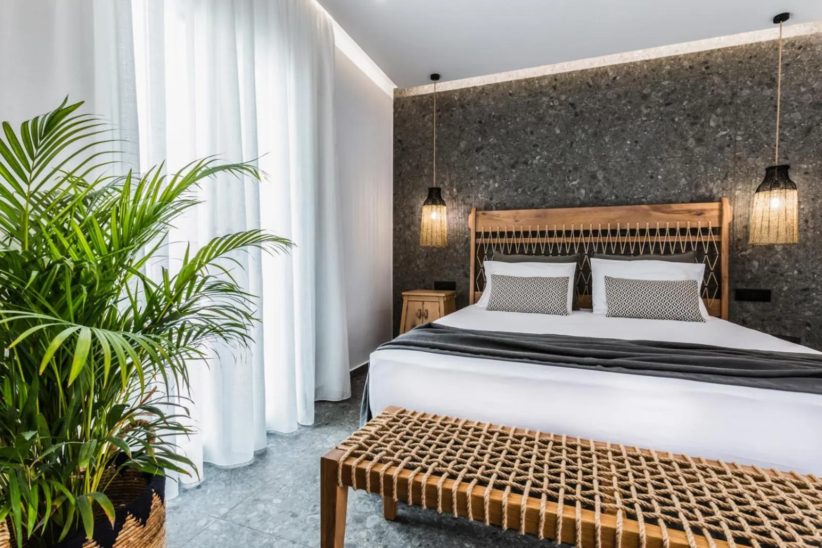 Bed in Naxian Secret