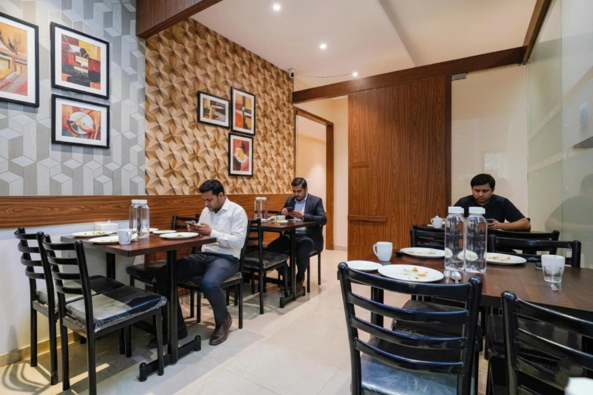 Restaurant/places to eat in Via Wynd